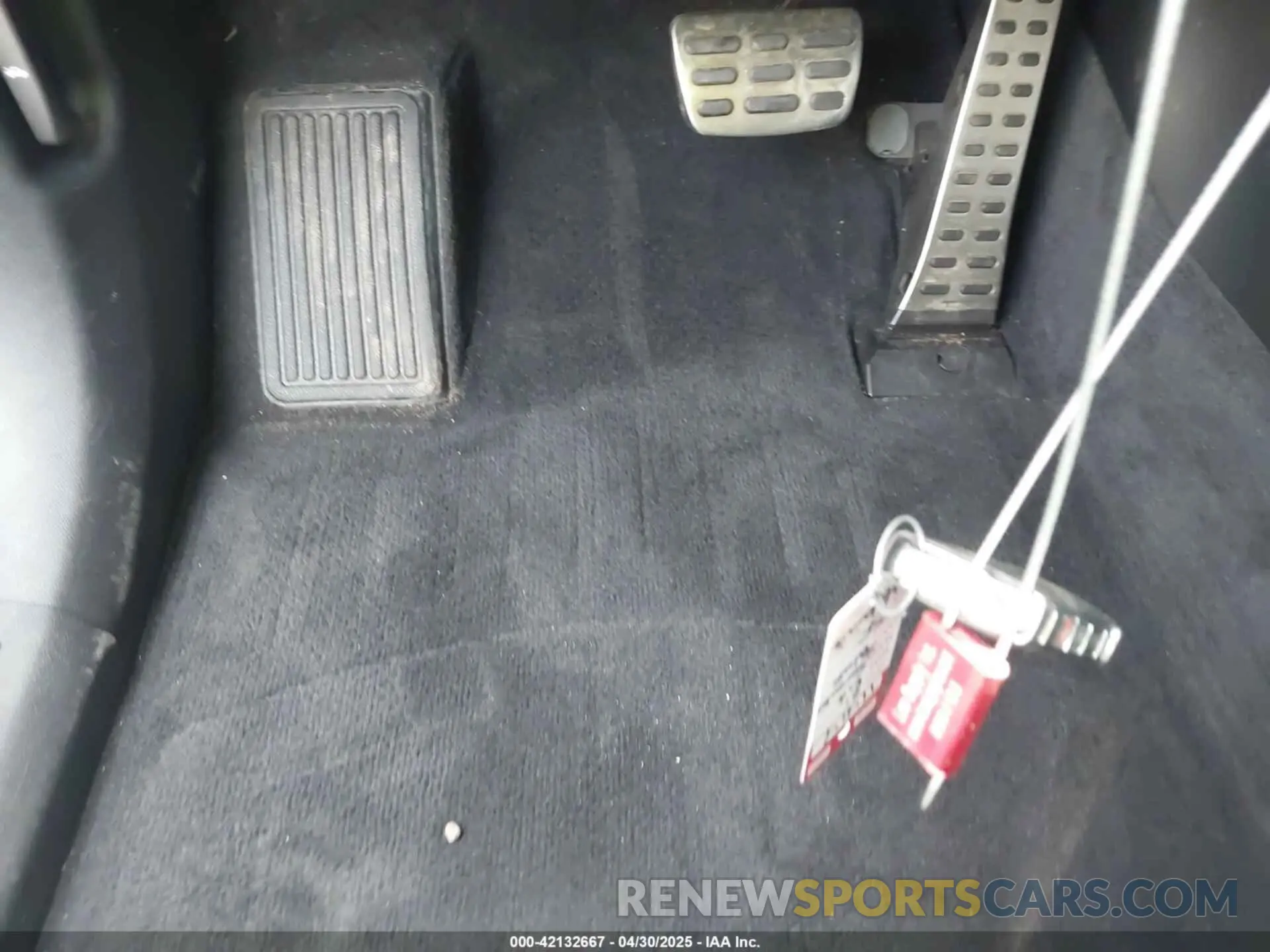 11 Photograph of a damaged car 5XYRK4LF5MG028384 KIA SORENTO 2021