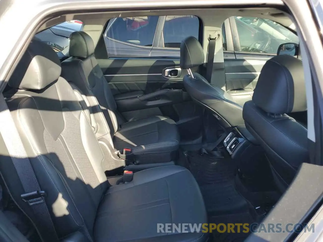 11 Фотография поврежденного автомобиля 5XYRK4LF5MG035528 KIA SORENTO 2021