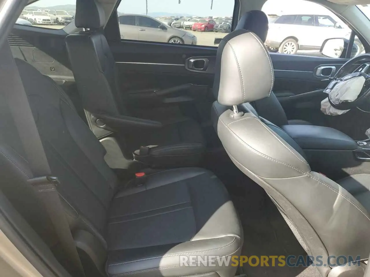 10 Фотография поврежденного автомобиля 5XYRK4LF5MG038347 KIA SORENTO 2021