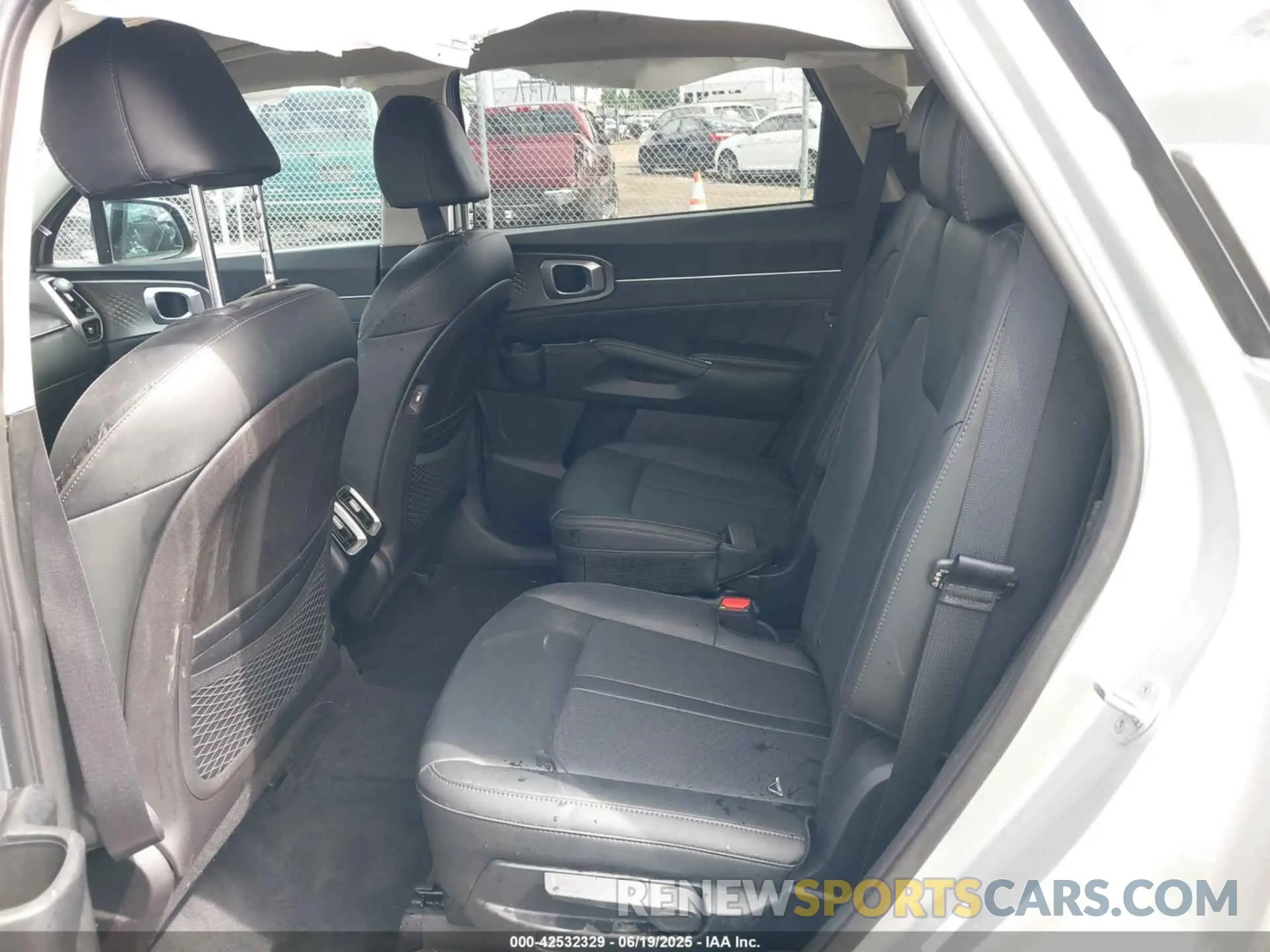 8 Фотография поврежденного автомобиля 5XYRK4LF8MG036124 KIA SORENTO 2021
