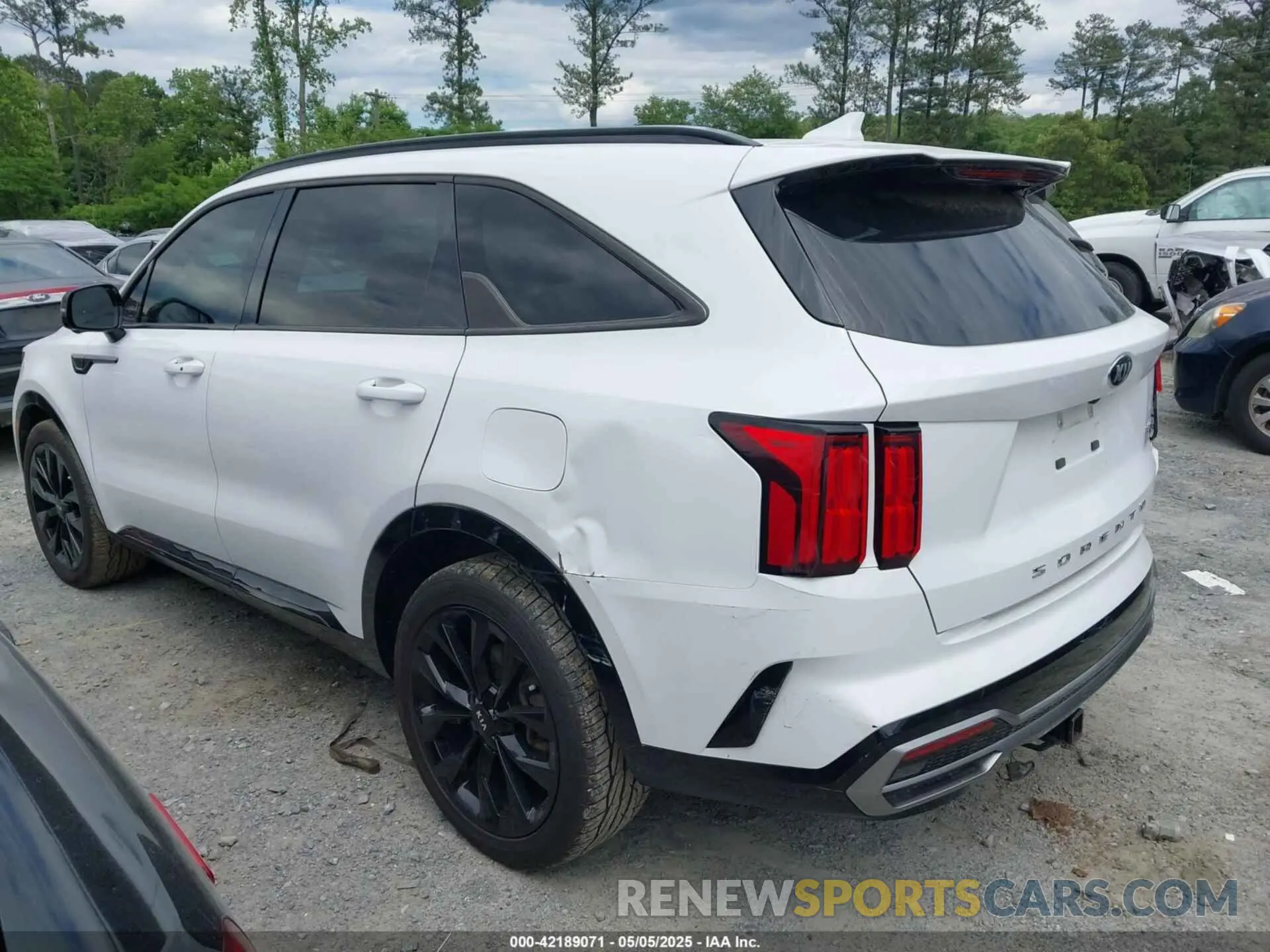3 Фотография поврежденного автомобиля 5XYRK4LF9MG068631 KIA SORENTO 2021