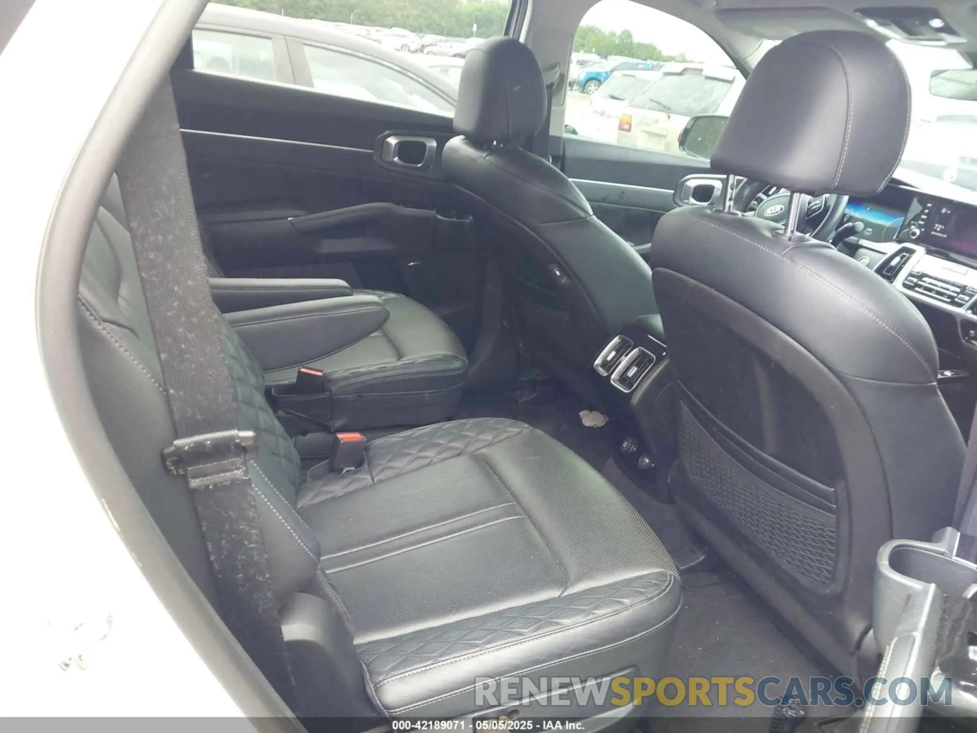 8 Фотография поврежденного автомобиля 5XYRK4LF9MG068631 KIA SORENTO 2021