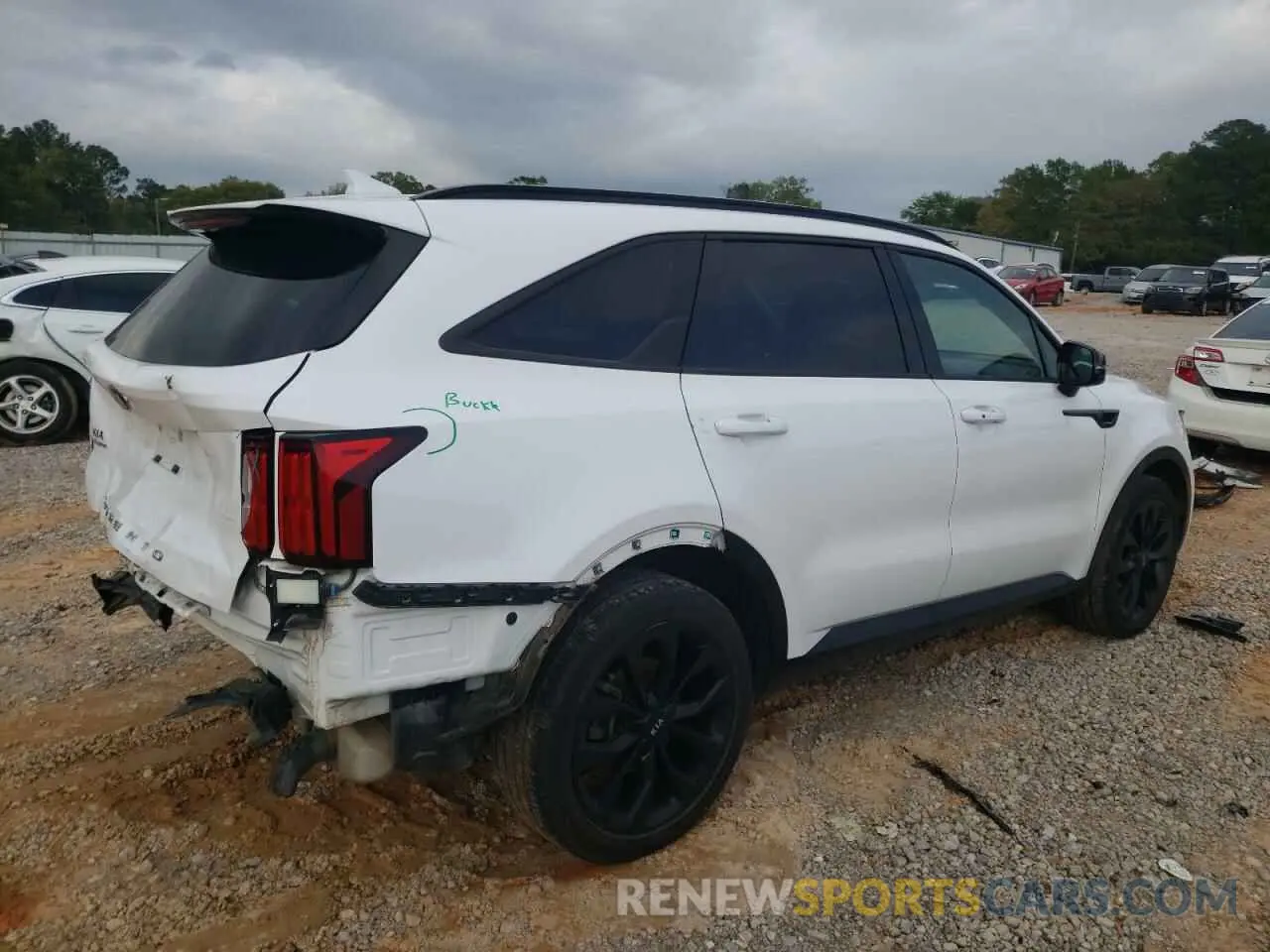 3 Photograph of a damaged car 5XYRK4LFXMG032754 KIA SORENTO 2021