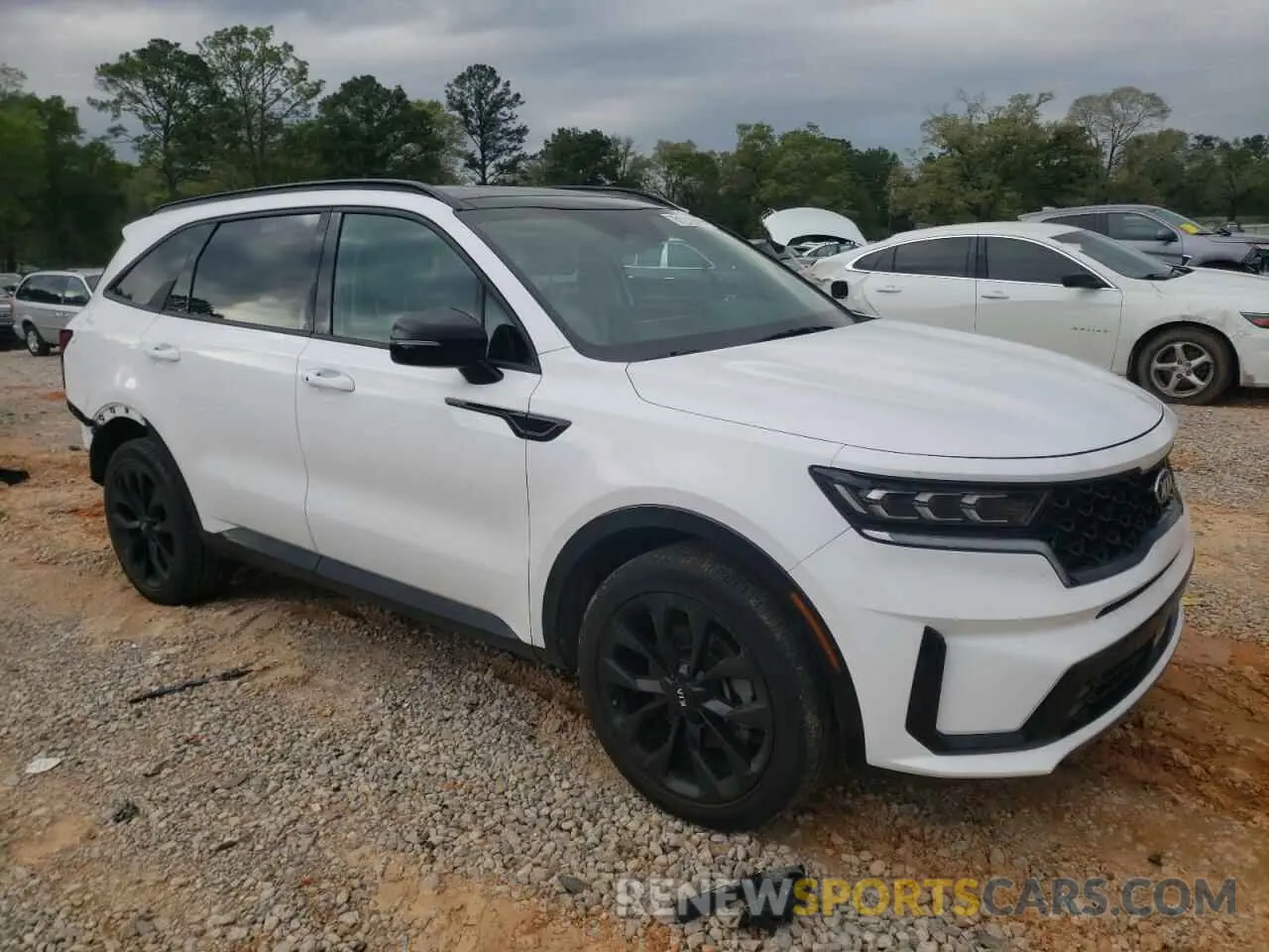 4 Photograph of a damaged car 5XYRK4LFXMG032754 KIA SORENTO 2021