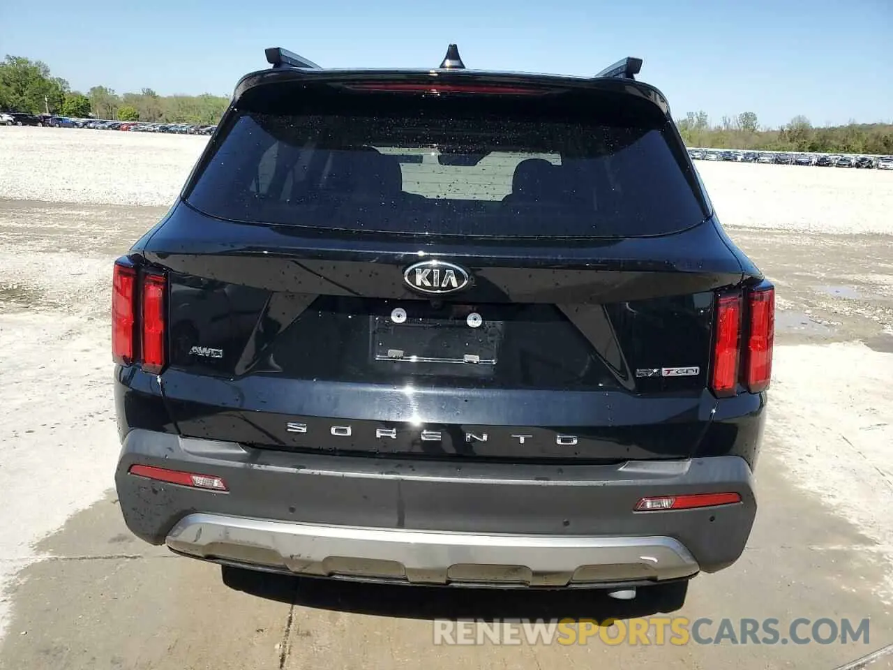 6 Photograph of a damaged car 5XYRKDLFXMG011001 KIA SORENTO 2021