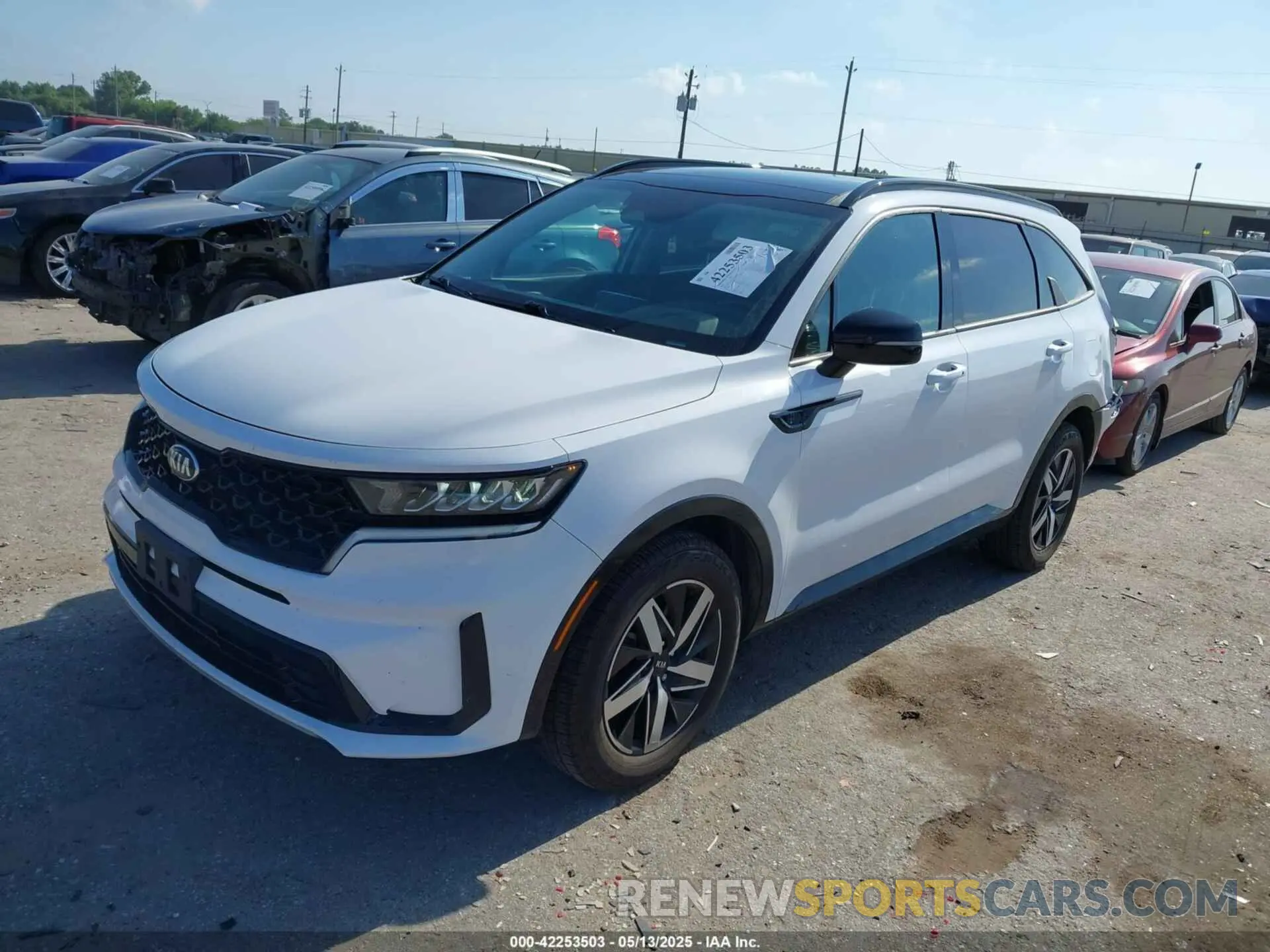 2 Photograph of a damaged car 5XYRL4LC1MG002786 KIA SORENTO 2021