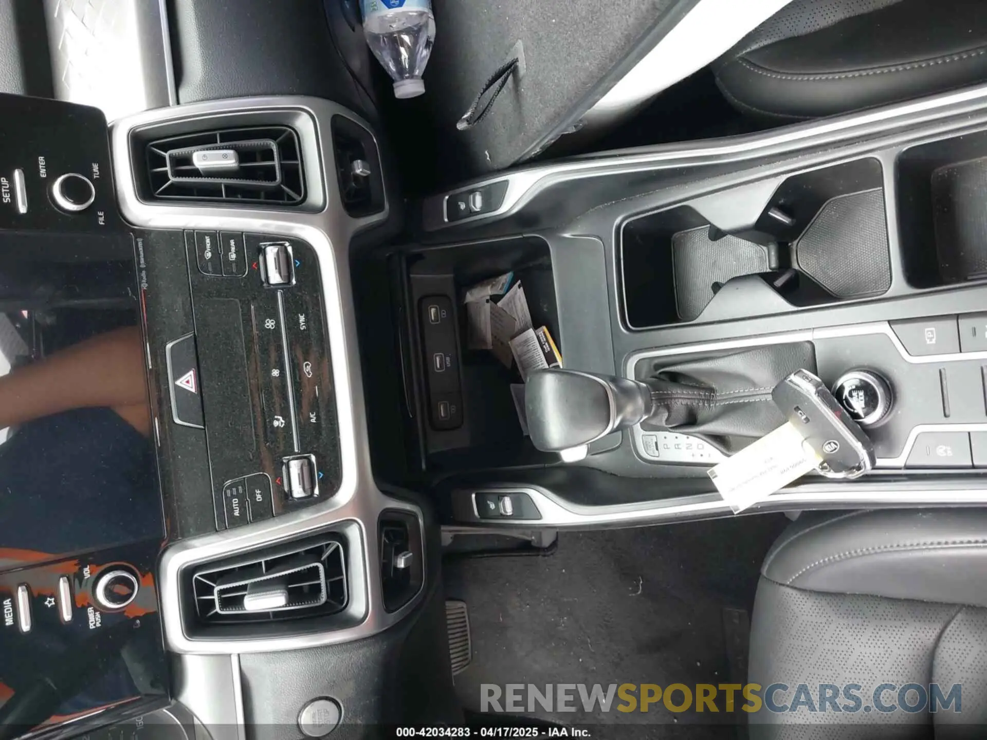 11 Фотография поврежденного автомобиля 5XYRL4LC4MG049052 KIA SORENTO 2021