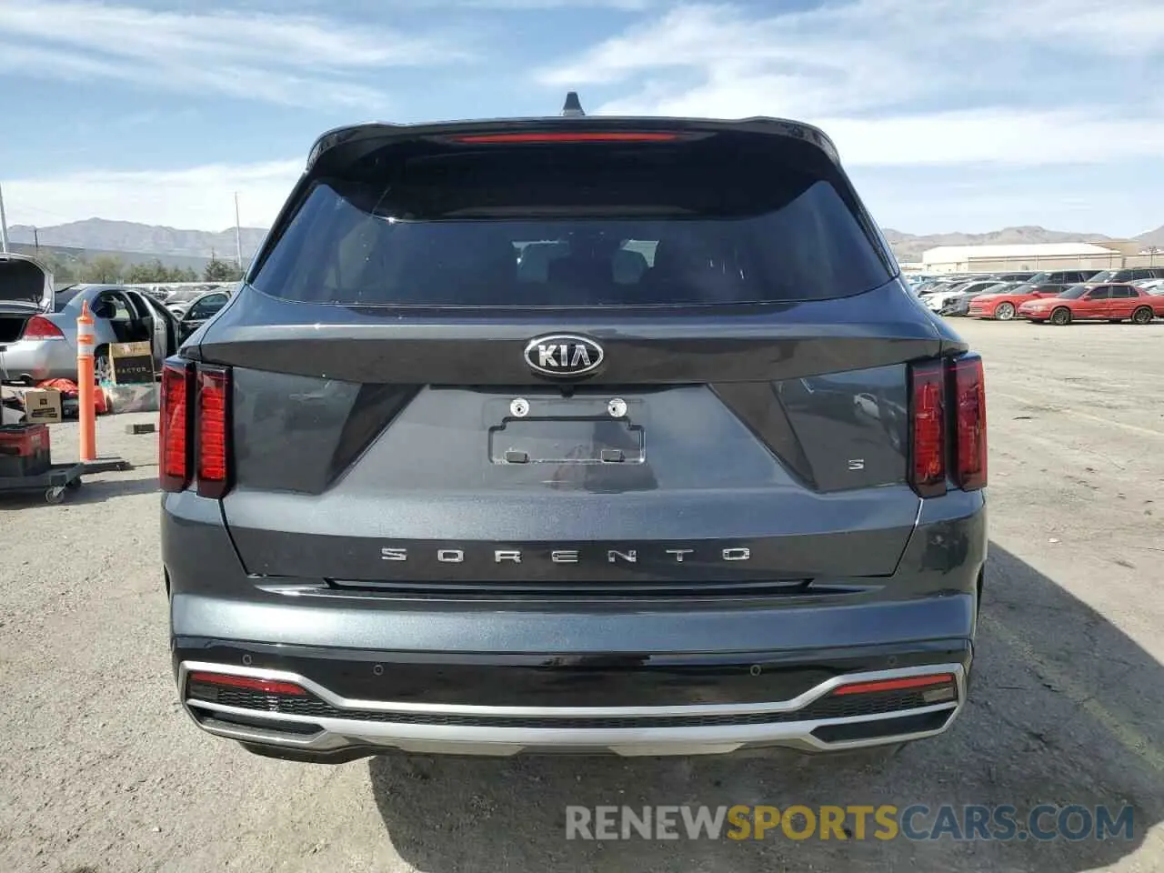 6 Photograph of a damaged car 5XYRL4LC6MG061817 KIA SORENTO 2021