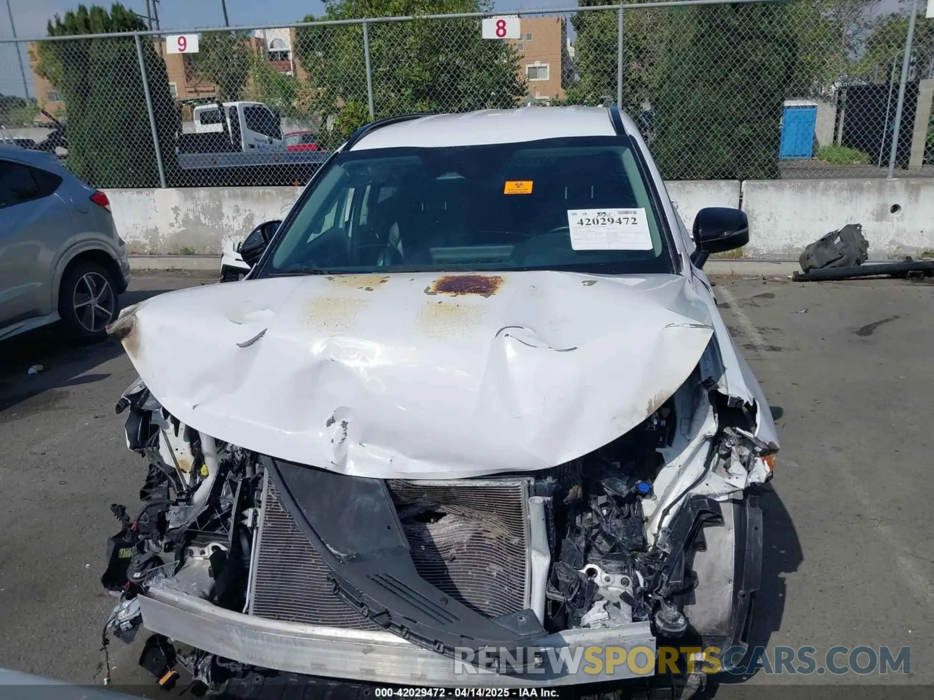 12 Photograph of a damaged car 5XYRL4LC8MG035364 KIA SORENTO 2021