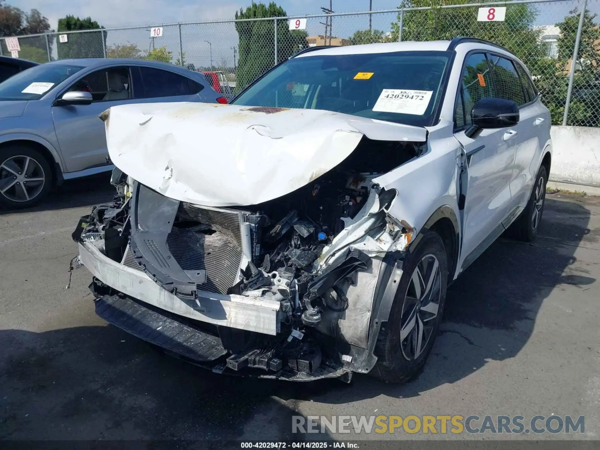 2 Photograph of a damaged car 5XYRL4LC8MG035364 KIA SORENTO 2021