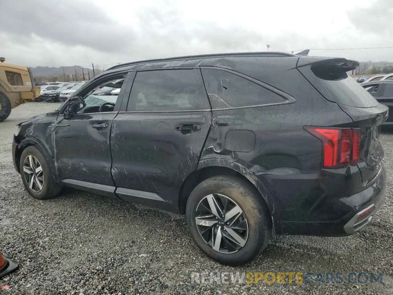 2 Photograph of a damaged car 5XYRL4LCXMG019800 KIA SORENTO 2021