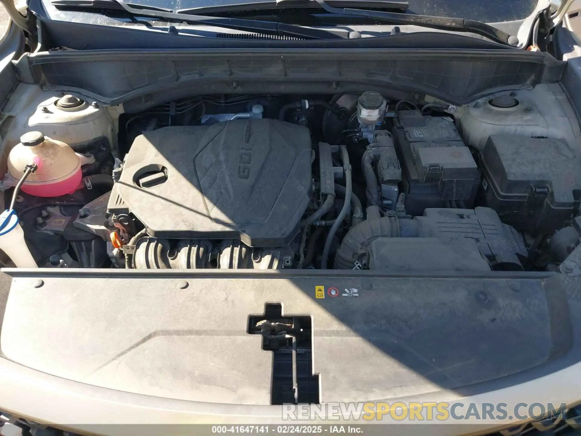 10 Photograph of a damaged car 5XYRLDLC6MG008163 KIA SORENTO 2021