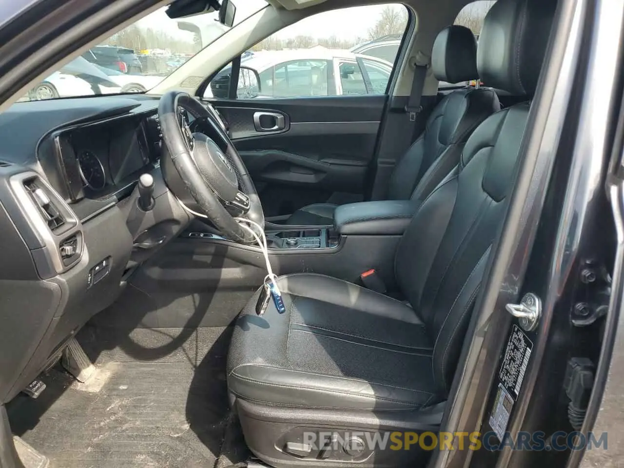 7 Photograph of a damaged car 5XYRLDLC6MG037761 KIA SORENTO 2021