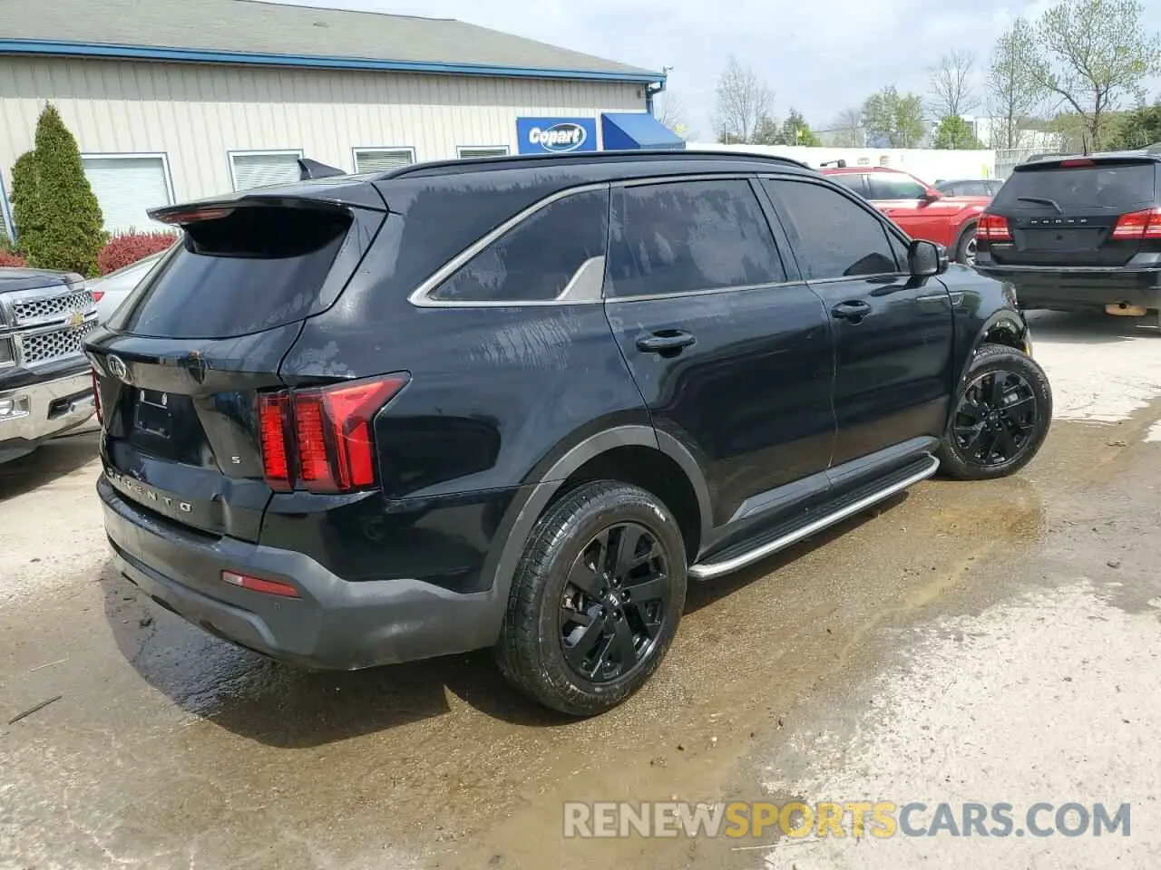 3 Photograph of a damaged car 5XYRLDLC7MG024386 KIA SORENTO 2021