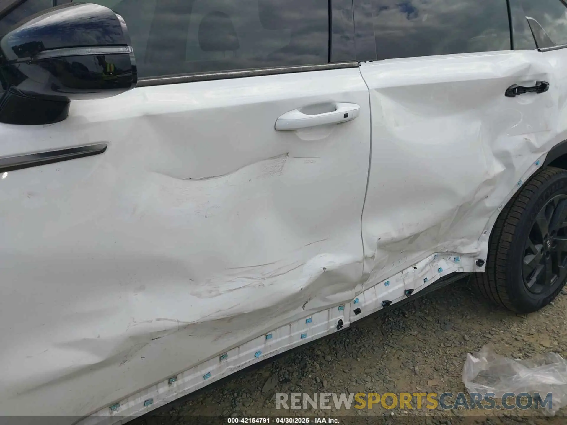 6 Фотография поврежденного автомобиля 5XYRLDLC7MG071479 KIA SORENTO 2021