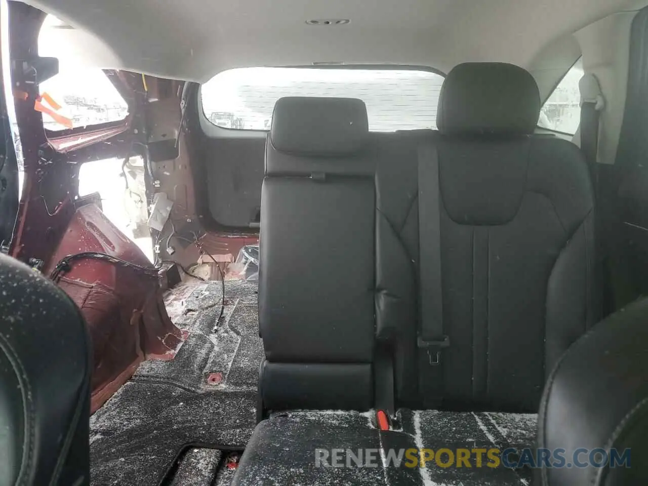10 Photograph of a damaged car 5XYRLDLC7MG071658 KIA SORENTO 2021