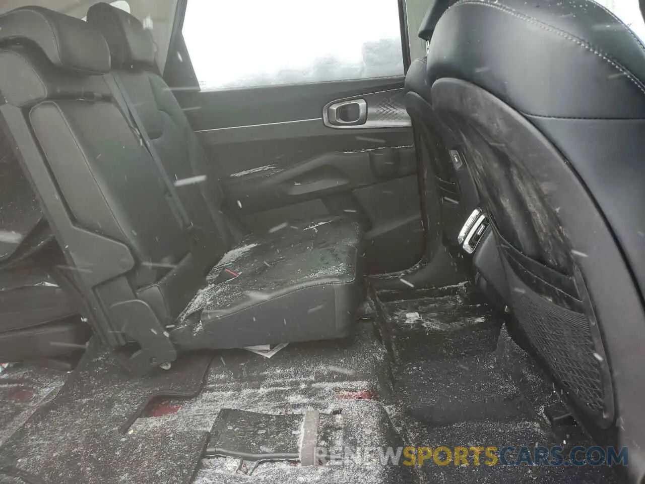 11 Photograph of a damaged car 5XYRLDLC7MG071658 KIA SORENTO 2021