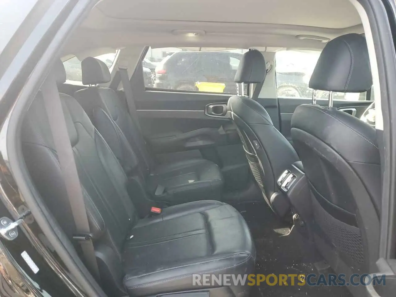 11 Фотография поврежденного автомобиля KNDRH4LG2M5033557 KIA SORENTO 2021