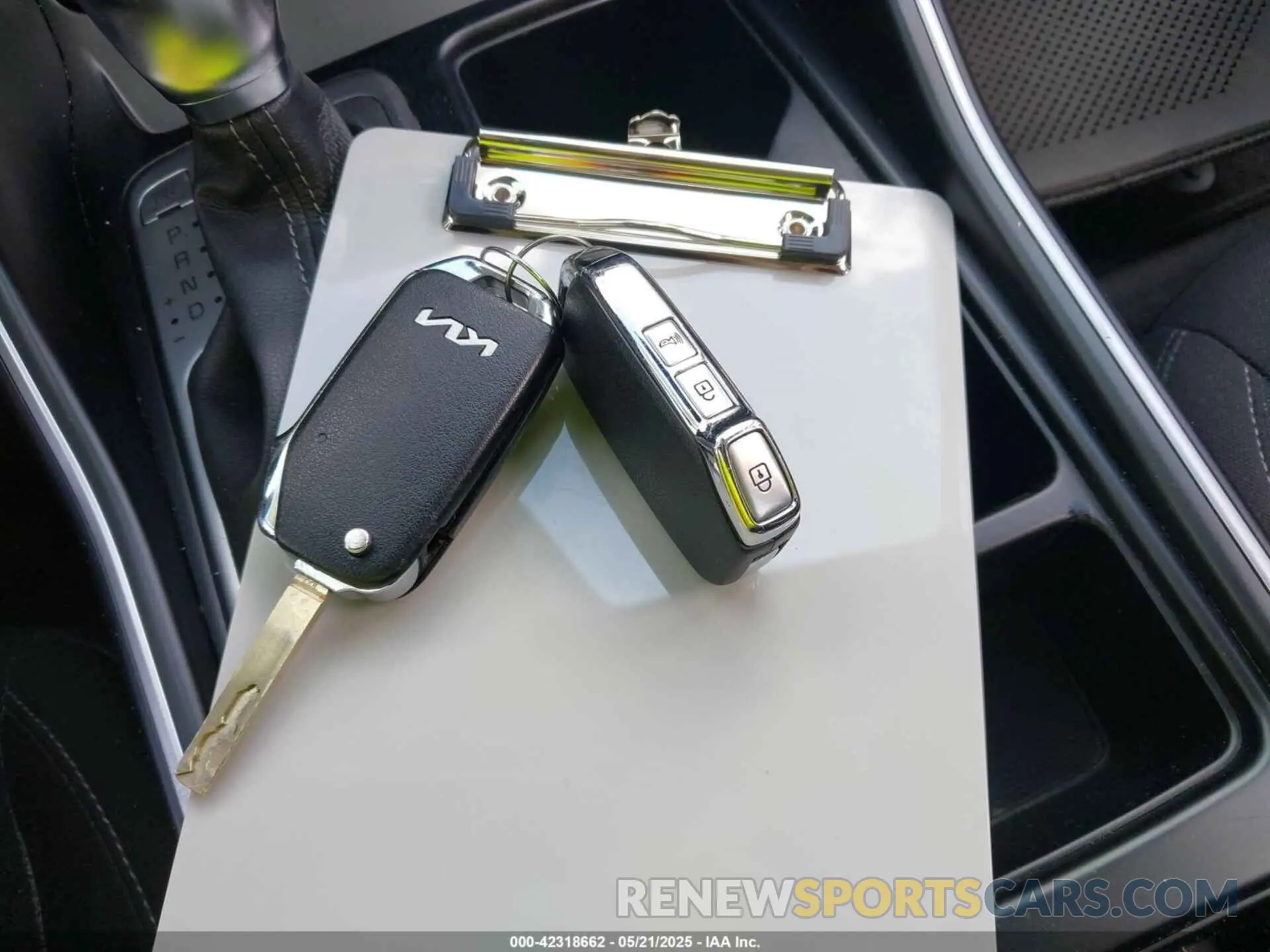 11 Фотография поврежденного автомобиля 5XYRG4LC0NG105980 KIA SORENTO 2022
