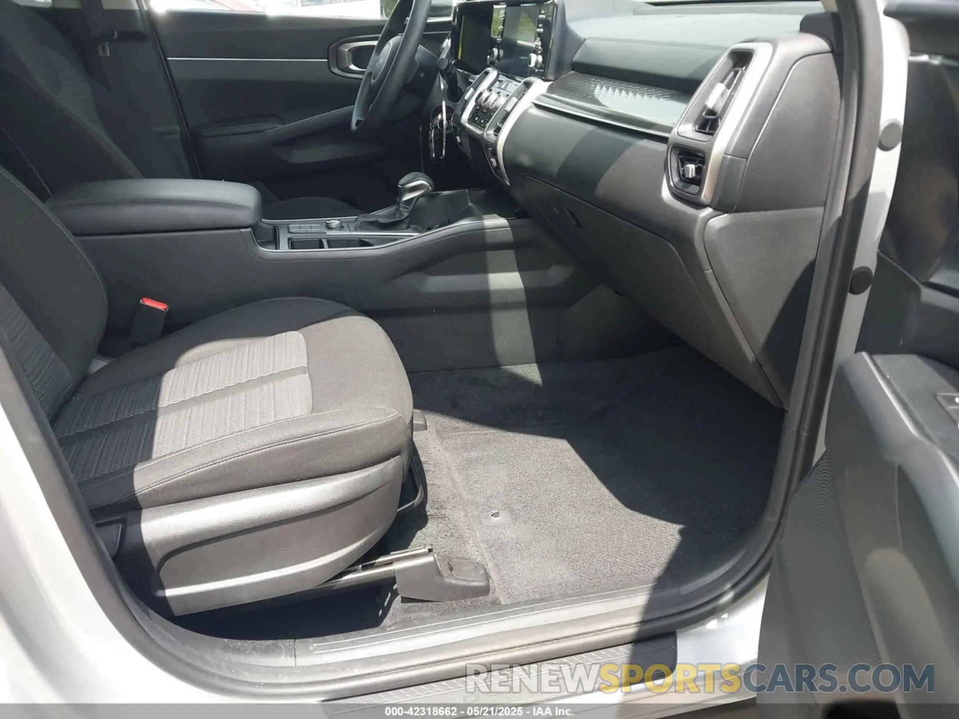 5 Фотография поврежденного автомобиля 5XYRG4LC0NG105980 KIA SORENTO 2022