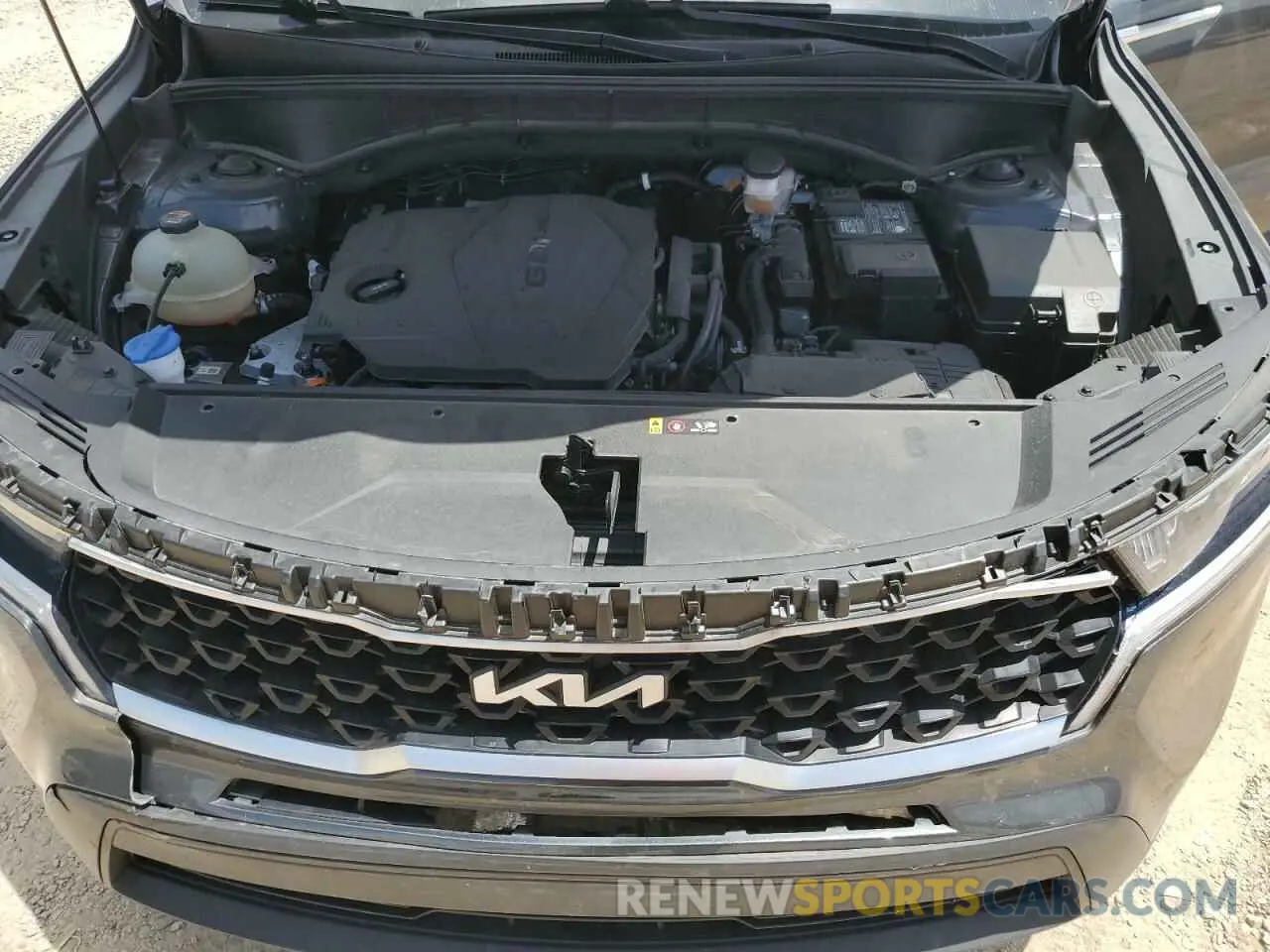 12 Photograph of a damaged car 5XYRG4LC2NG141511 KIA SORENTO 2022
