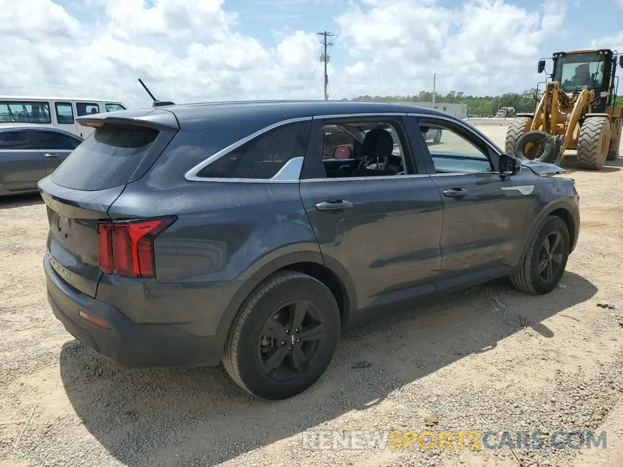 3 Photograph of a damaged car 5XYRG4LC2NG141511 KIA SORENTO 2022
