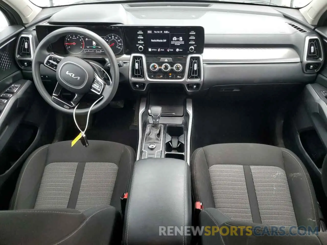 8 Фотография поврежденного автомобиля 5XYRG4LC5NG142801 KIA SORENTO 2022