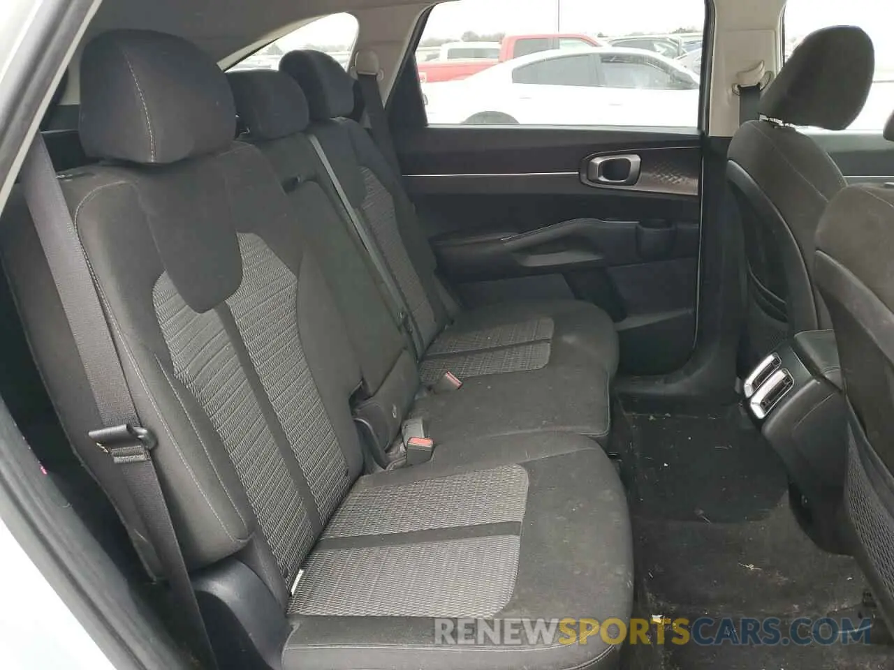 11 Фотография поврежденного автомобиля 5XYRG4LC7NG110688 KIA SORENTO 2022