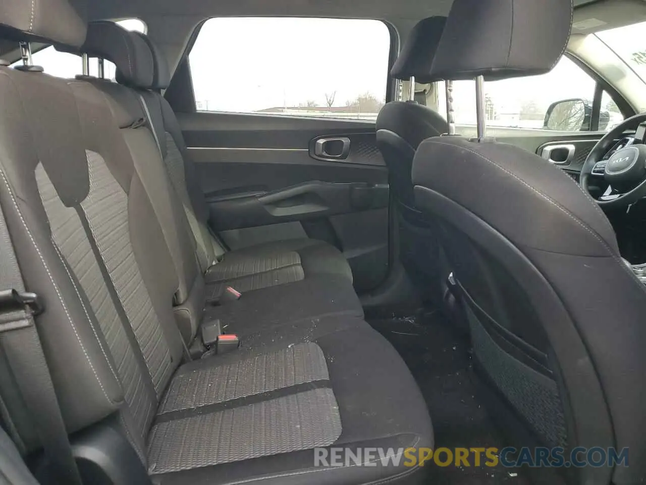 11 Фотография поврежденного автомобиля 5XYRG4LC8NG139021 KIA SORENTO 2022