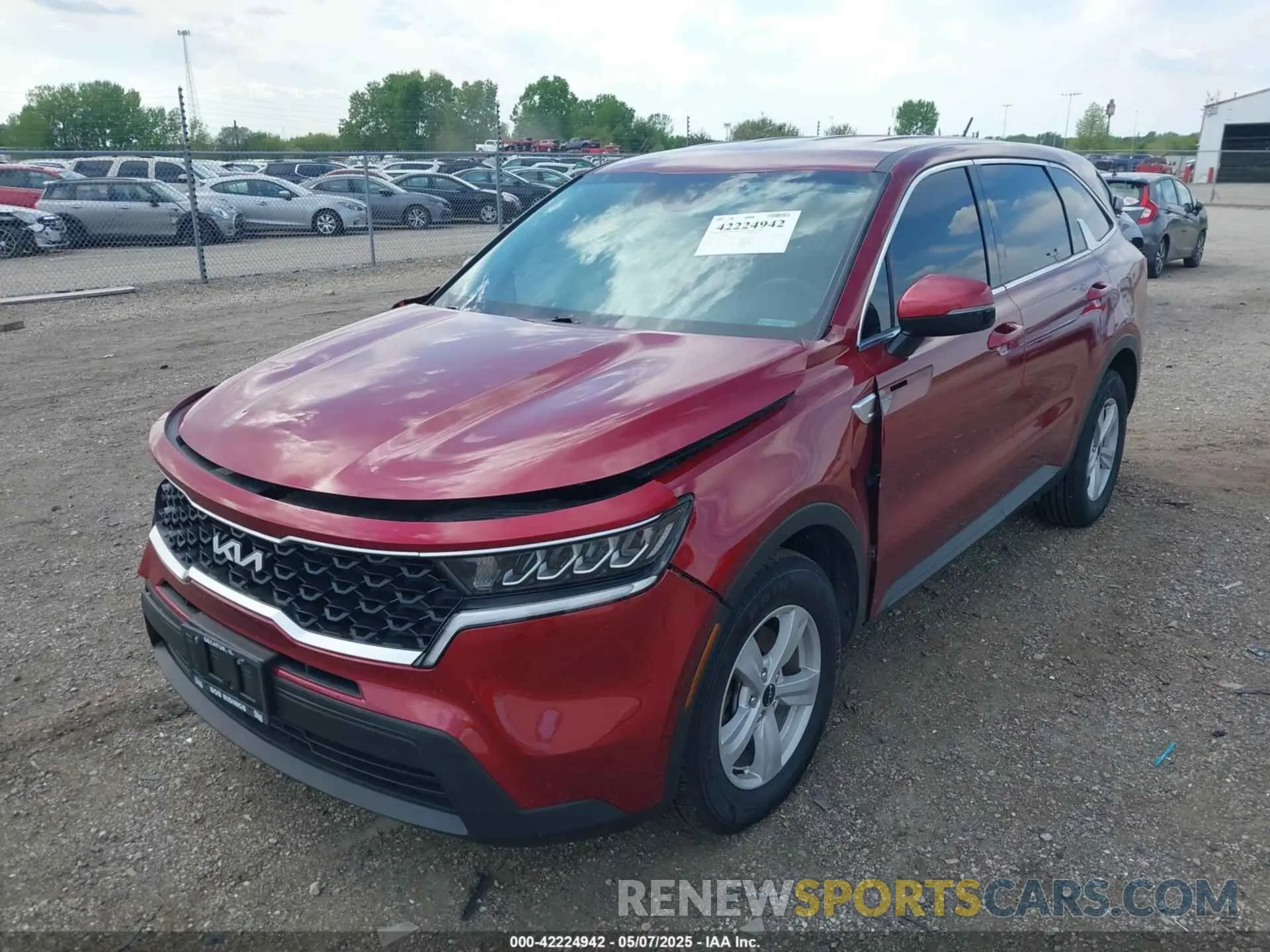 2 Photograph of a damaged car 5XYRG4LC9NG109915 KIA SORENTO 2022
