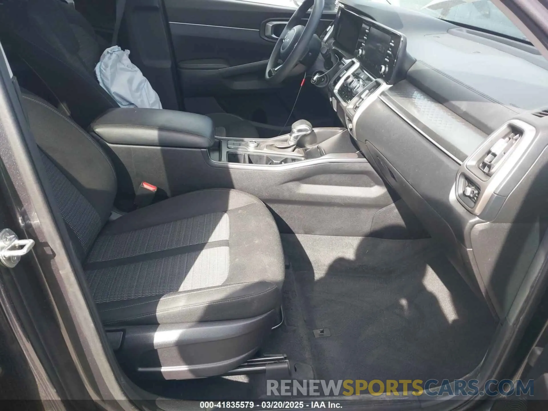 5 Фотография поврежденного автомобиля 5XYRGDLC4NG084017 KIA SORENTO 2022