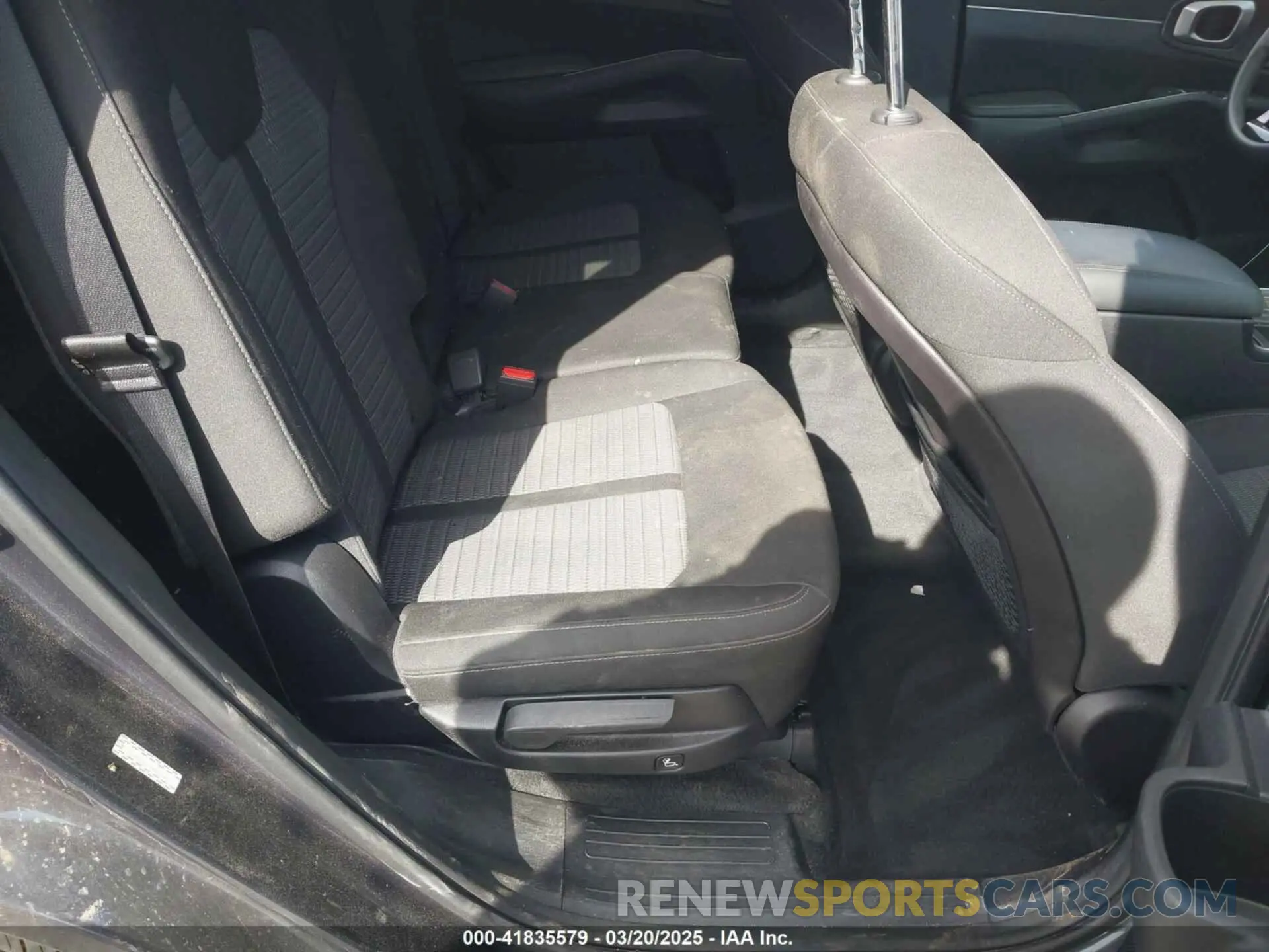 8 Фотография поврежденного автомобиля 5XYRGDLC4NG084017 KIA SORENTO 2022