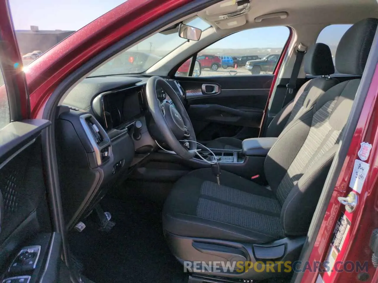 7 Photograph of a damaged car 5XYRGDLC4NG099777 KIA SORENTO 2022