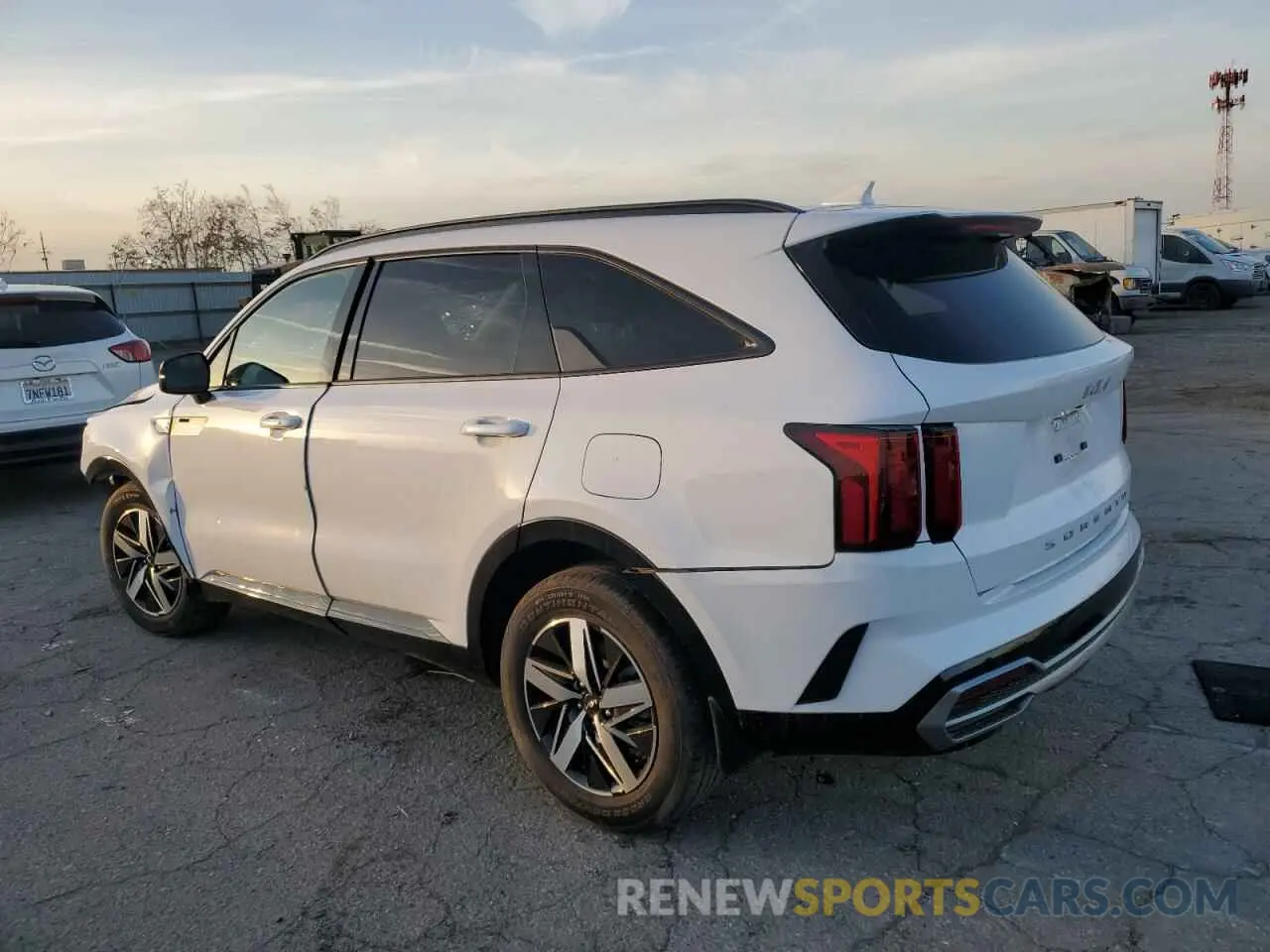 2 Фотография поврежденного автомобиля 5XYRH4LF2NG140124 KIA SORENTO 2022