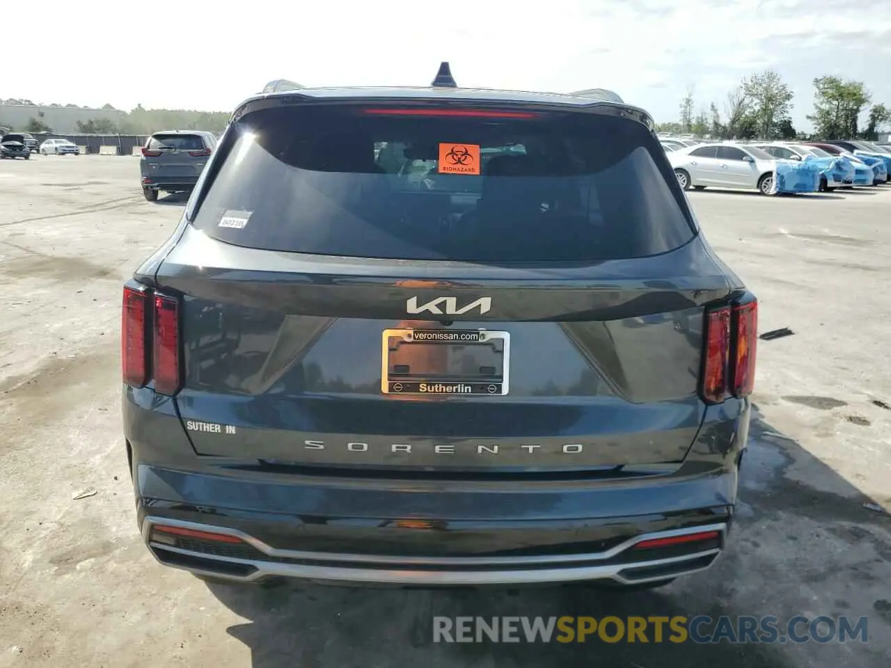 6 Photograph of a damaged car 5XYRH4LF4NG157023 KIA SORENTO 2022