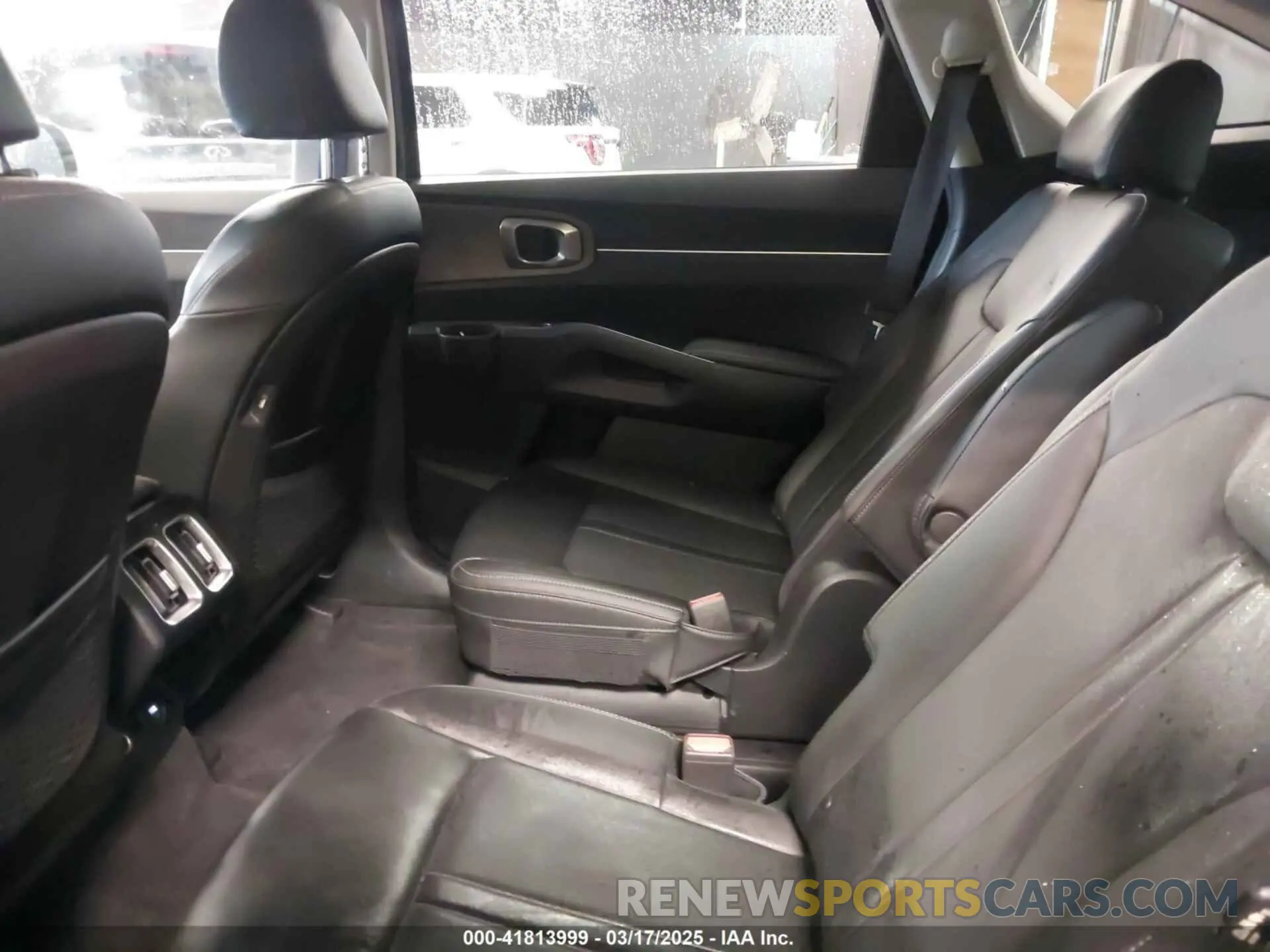 8 Фотография поврежденного автомобиля 5XYRHDLFXNG078956 KIA SORENTO 2022