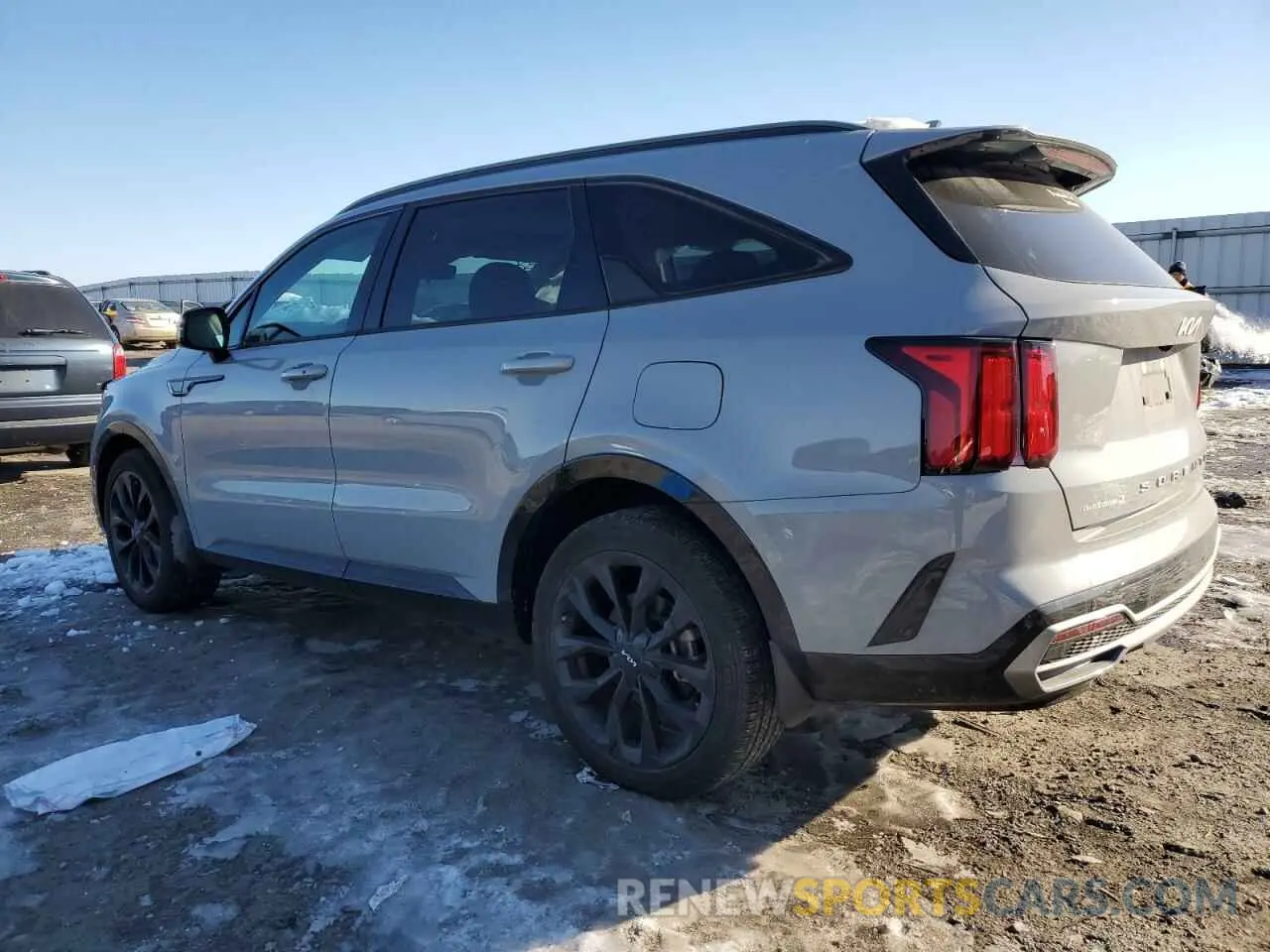 2 Photograph of a damaged car 5XYRK4LF6NG152374 KIA SORENTO 2022