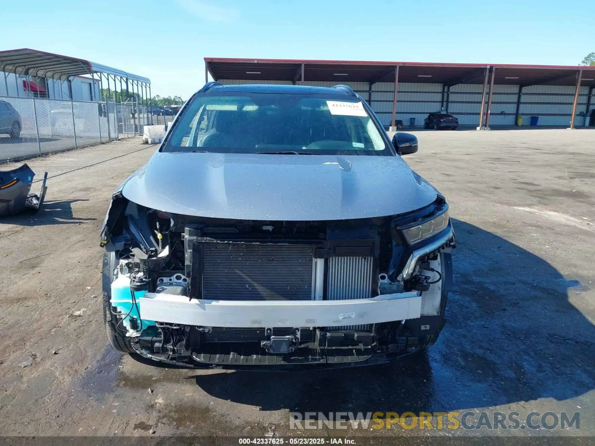 13 Photograph of a damaged car 5XYRK4LF8NG093053 KIA SORENTO 2022