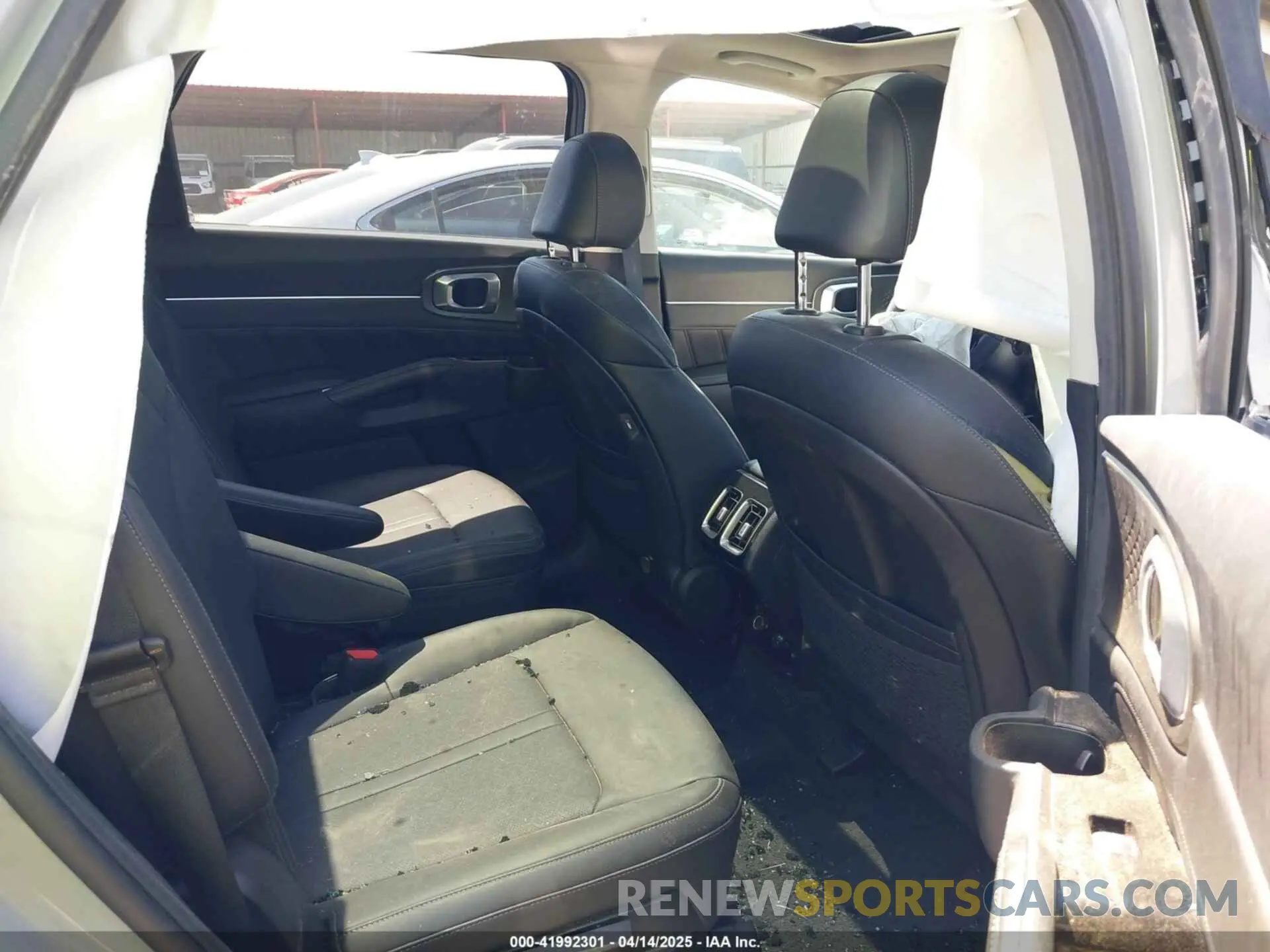 8 Фотография поврежденного автомобиля 5XYRK4LFXNG120480 KIA SORENTO 2022
