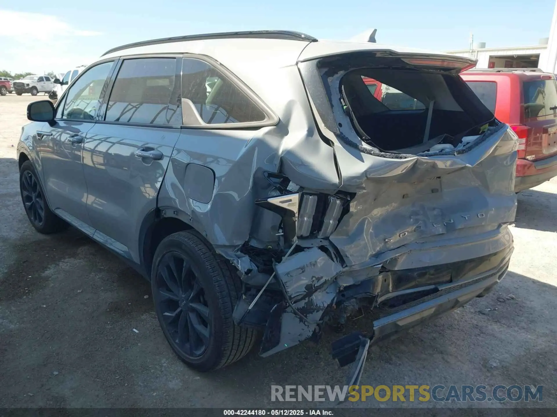 3 Фотография поврежденного автомобиля 5XYRK4LFXNG153852 KIA SORENTO 2022
