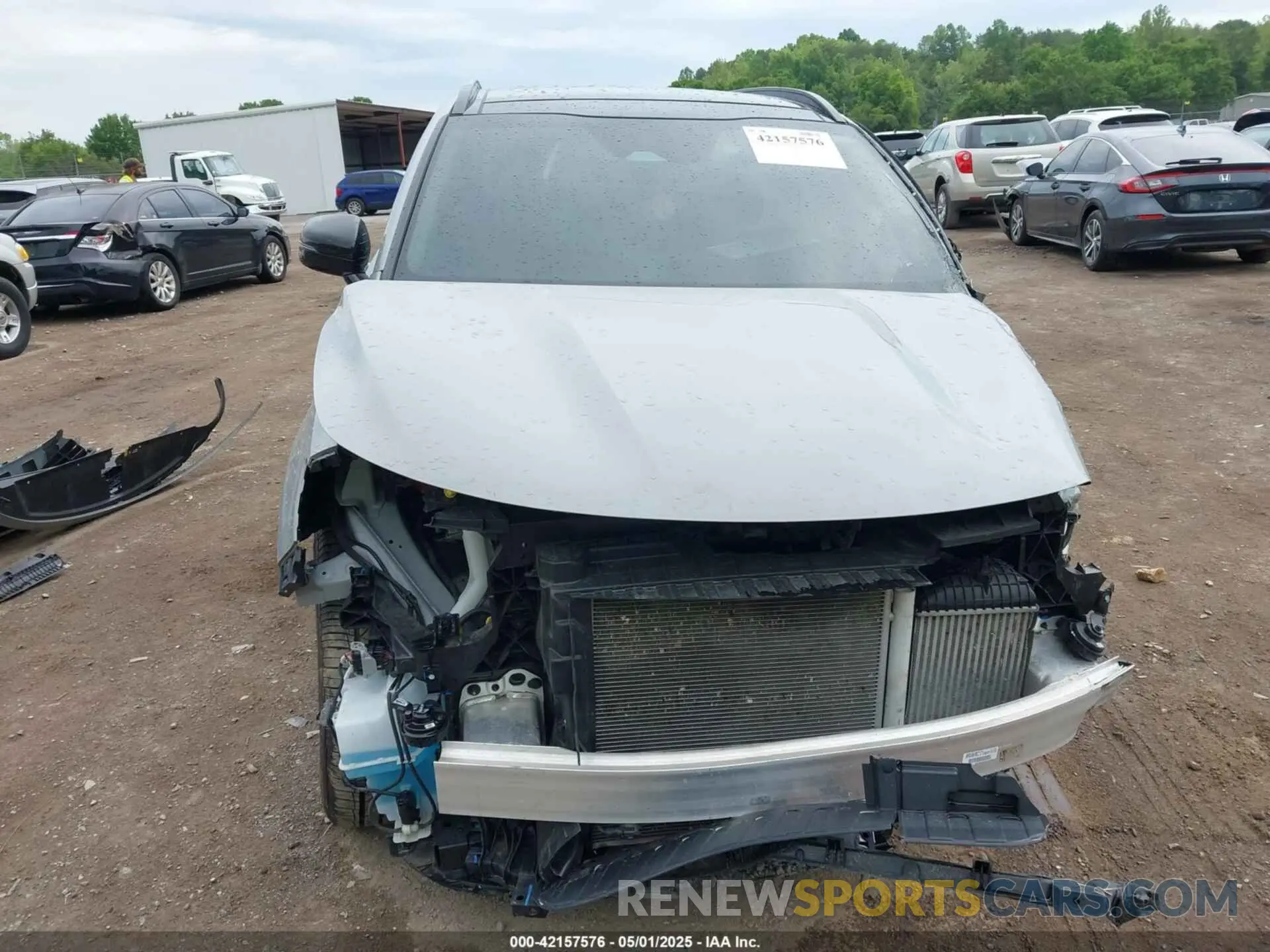 10 Photograph of a damaged car 5XYRKDLF2NG119453 KIA SORENTO 2022