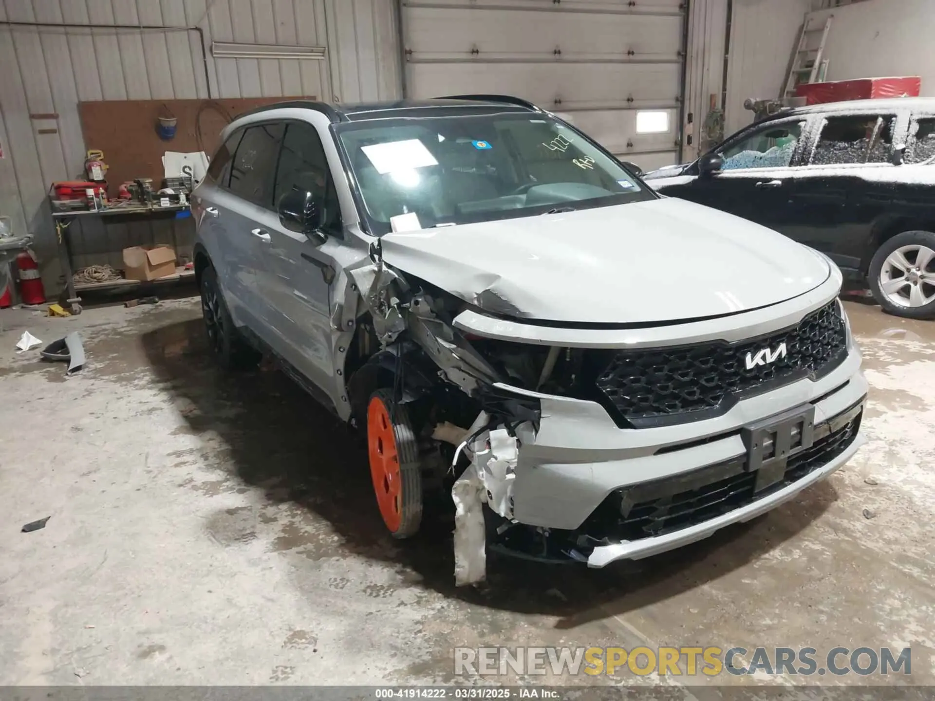 1 Photograph of a damaged car 5XYRKDLF3NG117906 KIA SORENTO 2022
