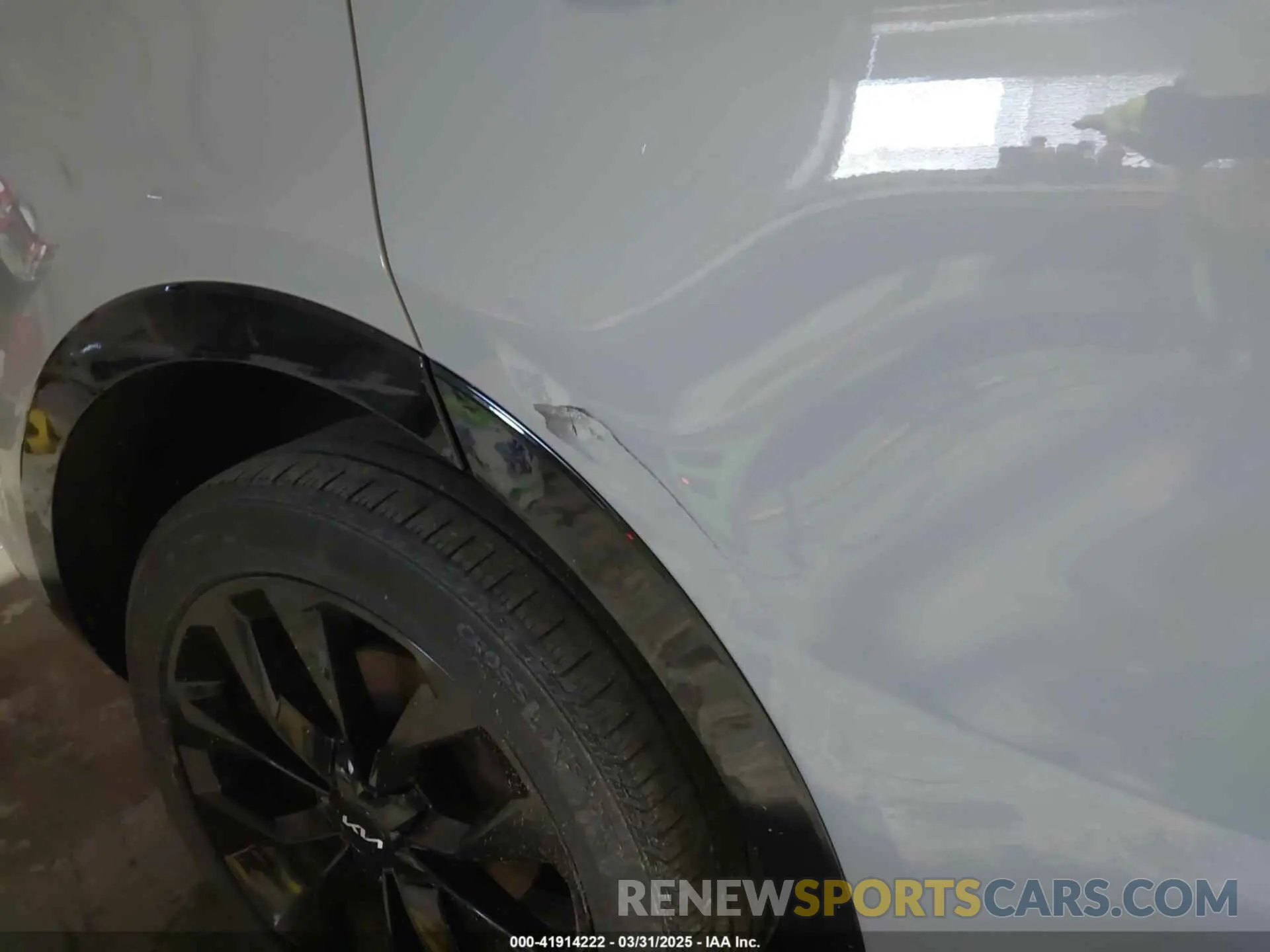 20 Photograph of a damaged car 5XYRKDLF3NG117906 KIA SORENTO 2022