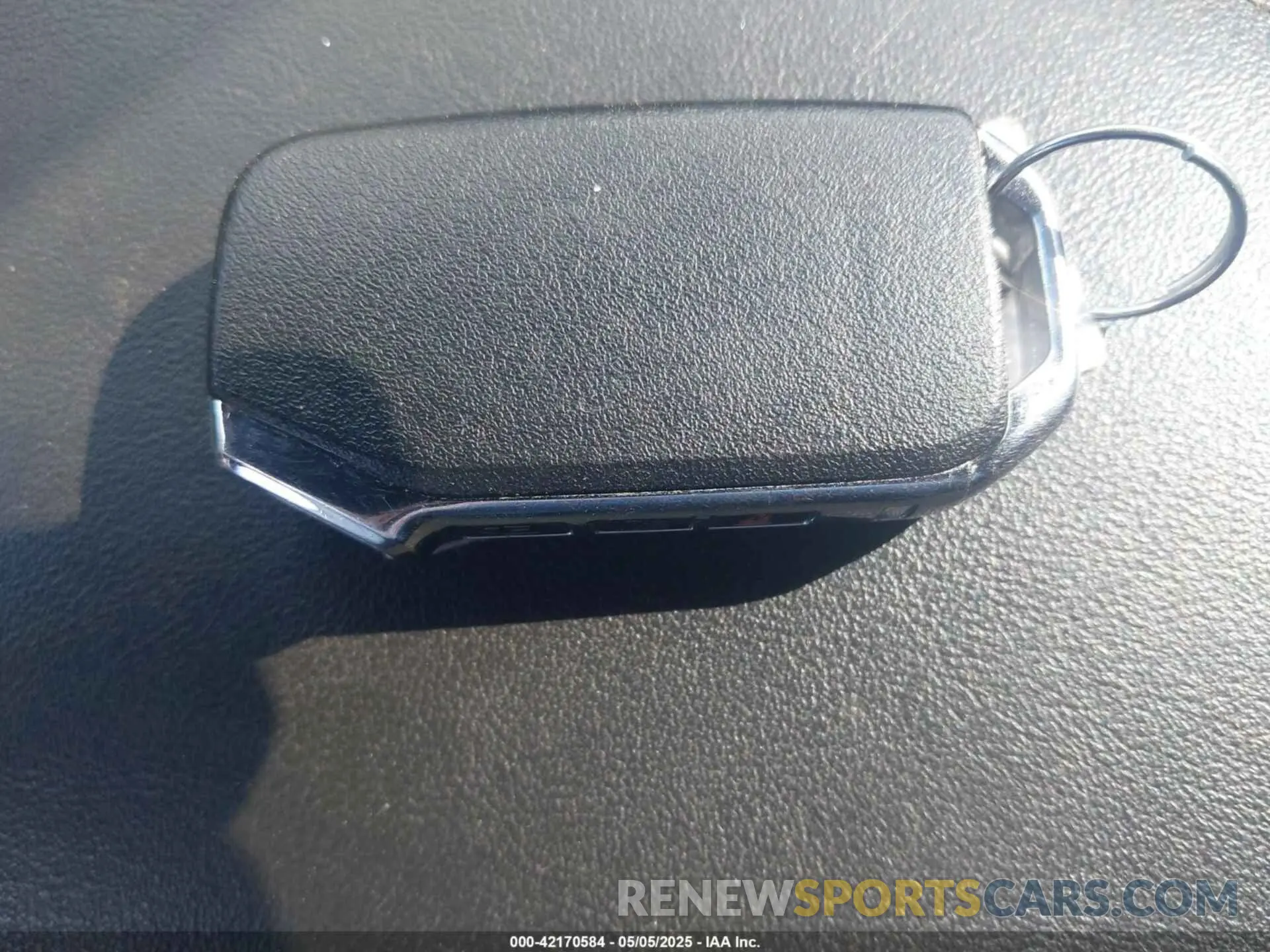 11 Фотография поврежденного автомобиля 5XYRKDLF6NG093083 KIA SORENTO 2022