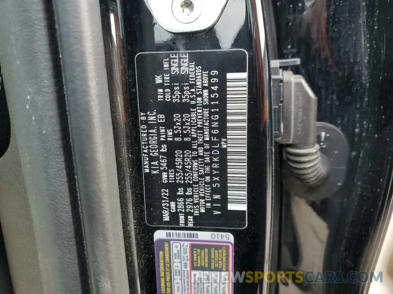 13 Photograph of a damaged car 5XYRKDLF6NG115499 KIA SORENTO 2022