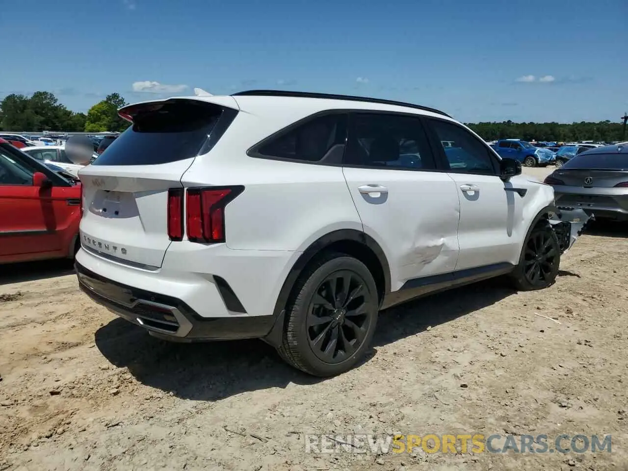 3 Photograph of a damaged car 5XYRKDLF6NG159809 KIA SORENTO 2022