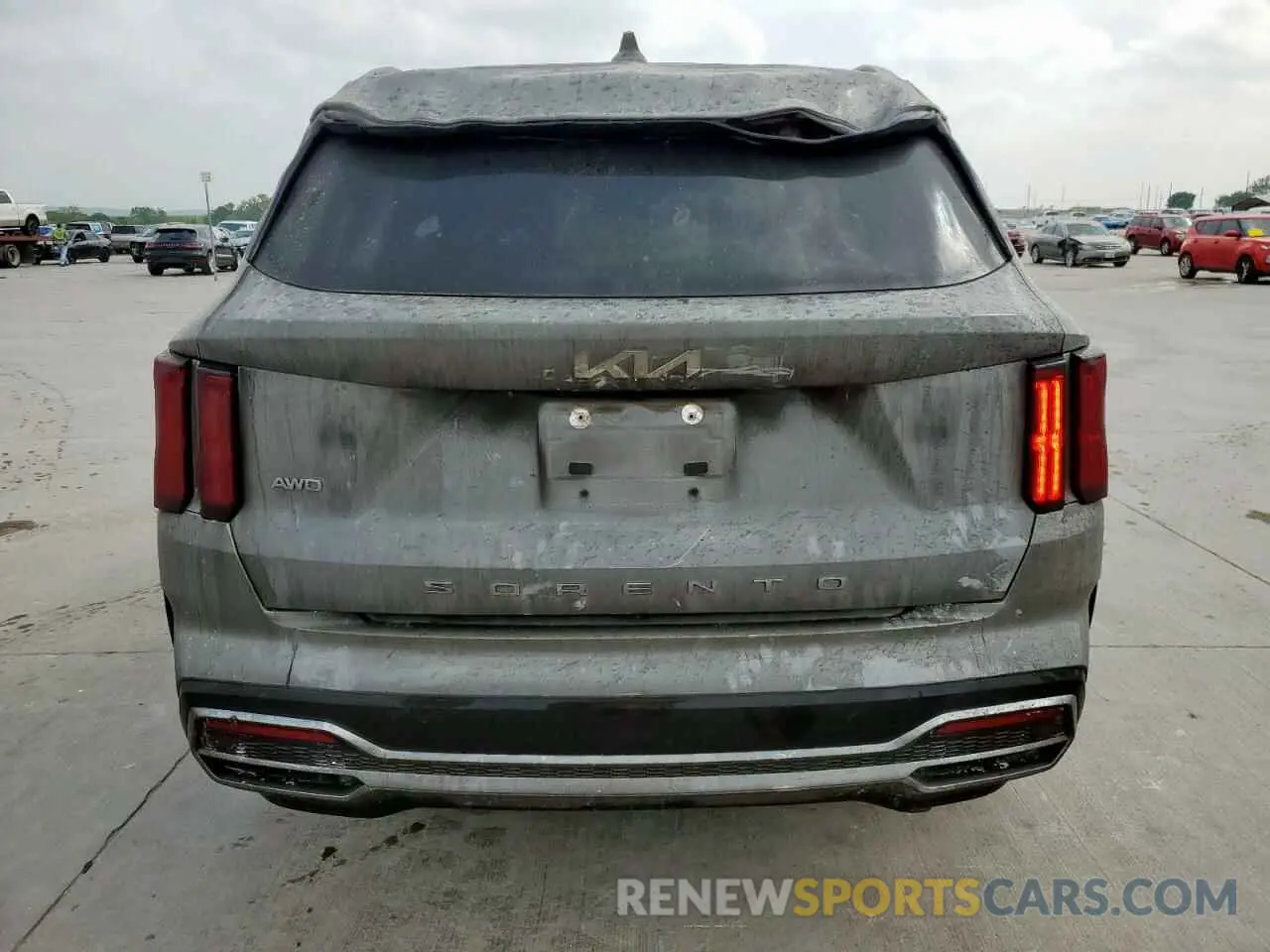 6 Photograph of a damaged car 5XYRKDLFXNG114470 KIA SORENTO 2022