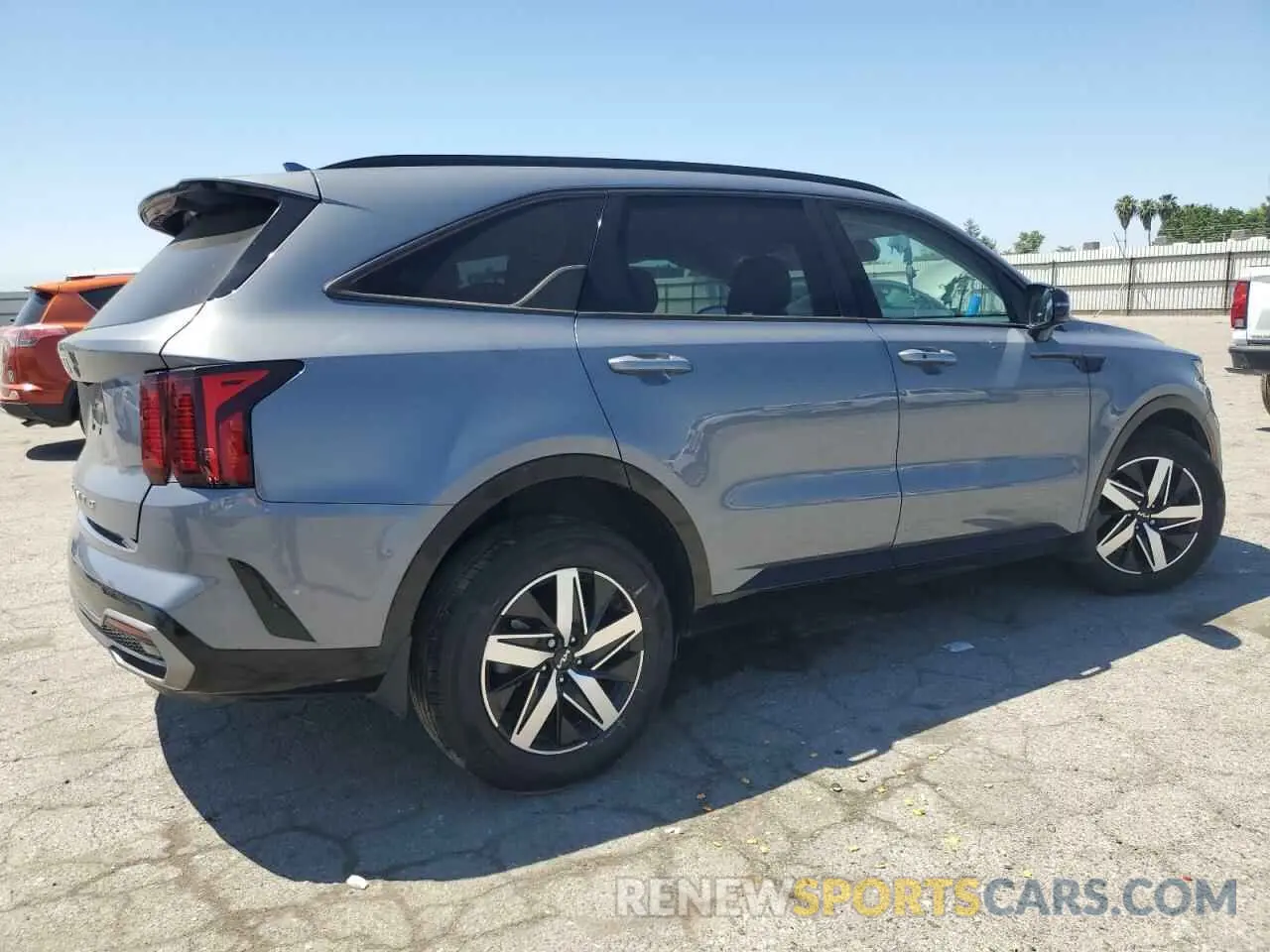3 Фотография поврежденного автомобиля 5XYRL4LC3NG108786 KIA SORENTO 2022