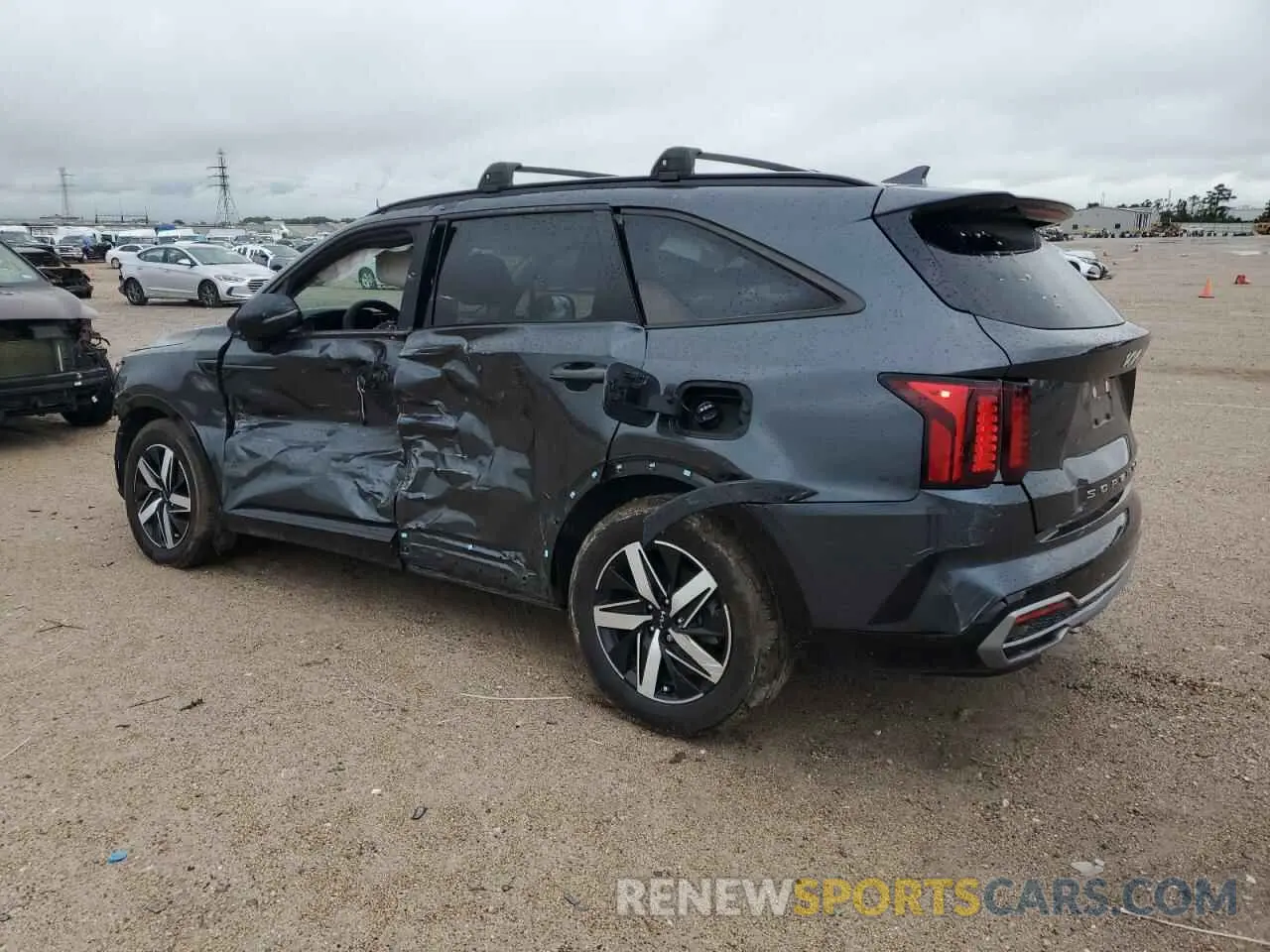 2 Фотография поврежденного автомобиля 5XYRL4LC8NG156168 KIA SORENTO 2022
