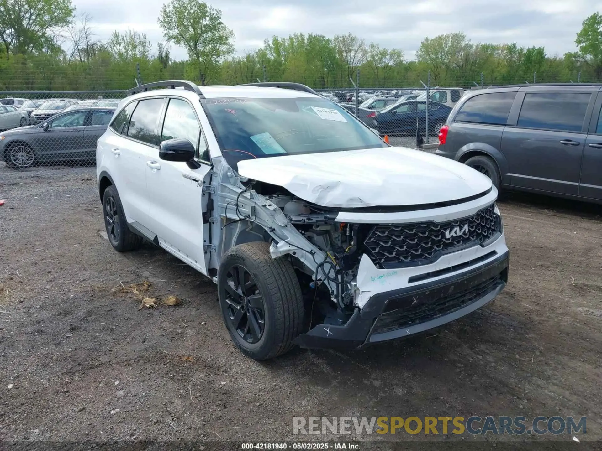 1 Photograph of a damaged car 5XYRLDLC4NG149640 KIA SORENTO 2022